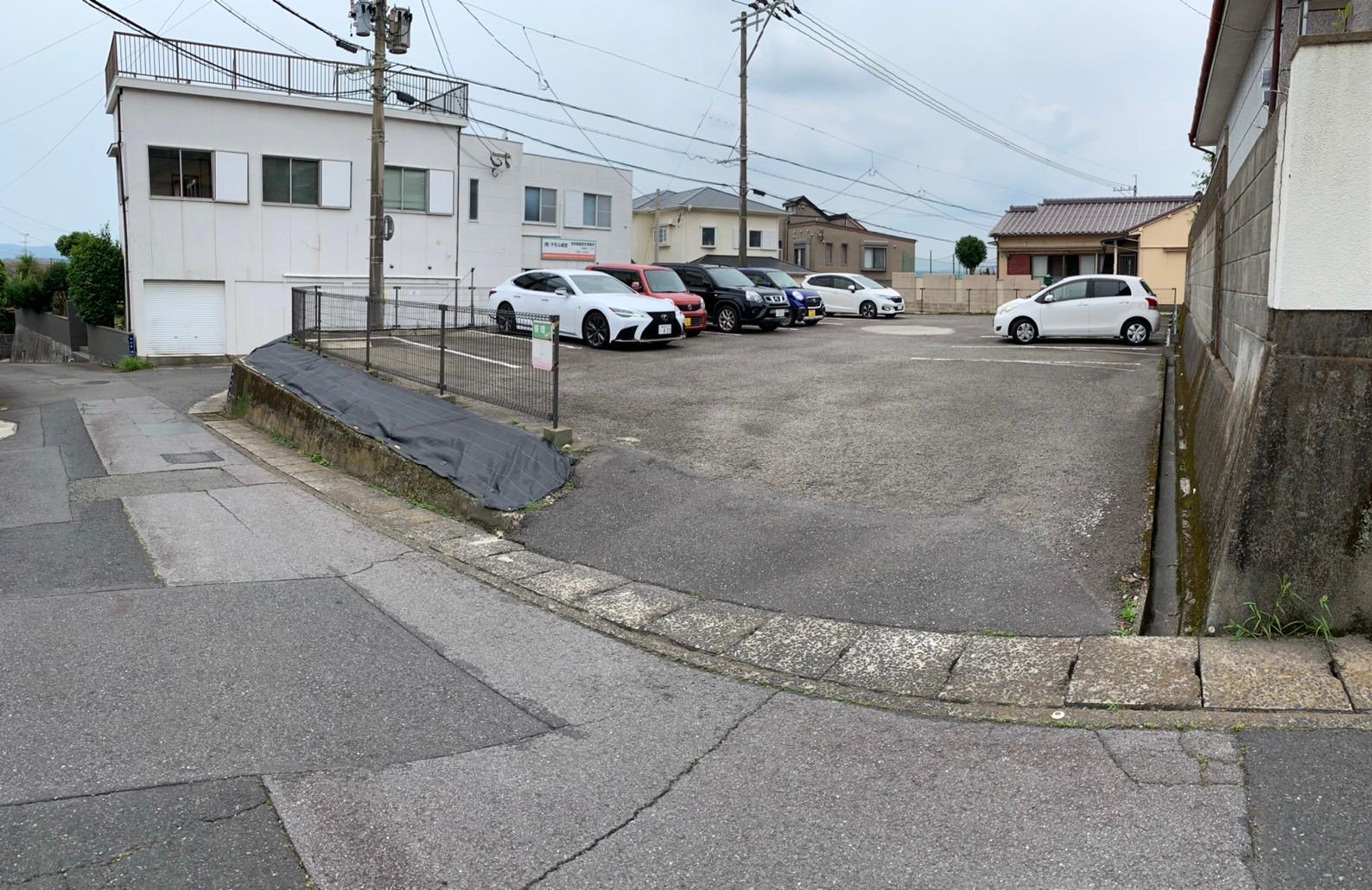 佐藤駐車場の外観・駐車場イメージ1枚目