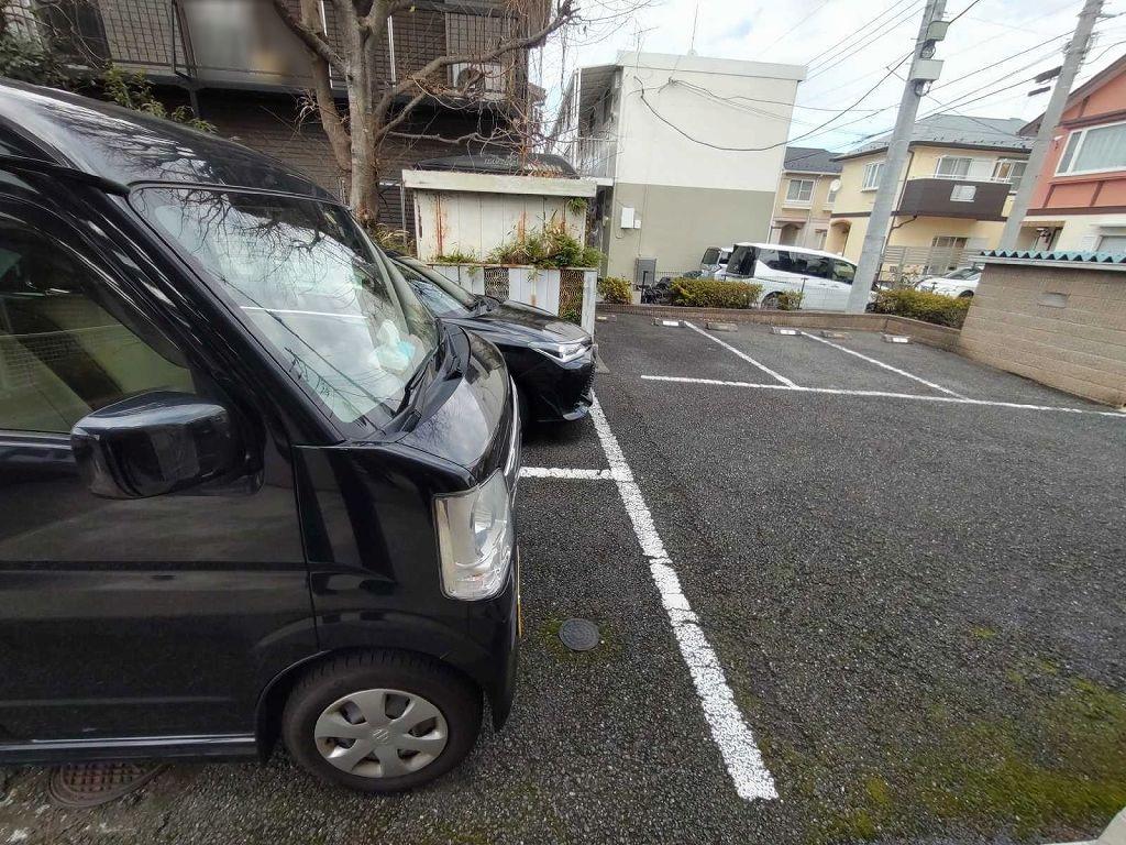 Ｓｉｒ　Ｈｏｕｓｅ(24780)の外観・駐車場イメージ2枚目