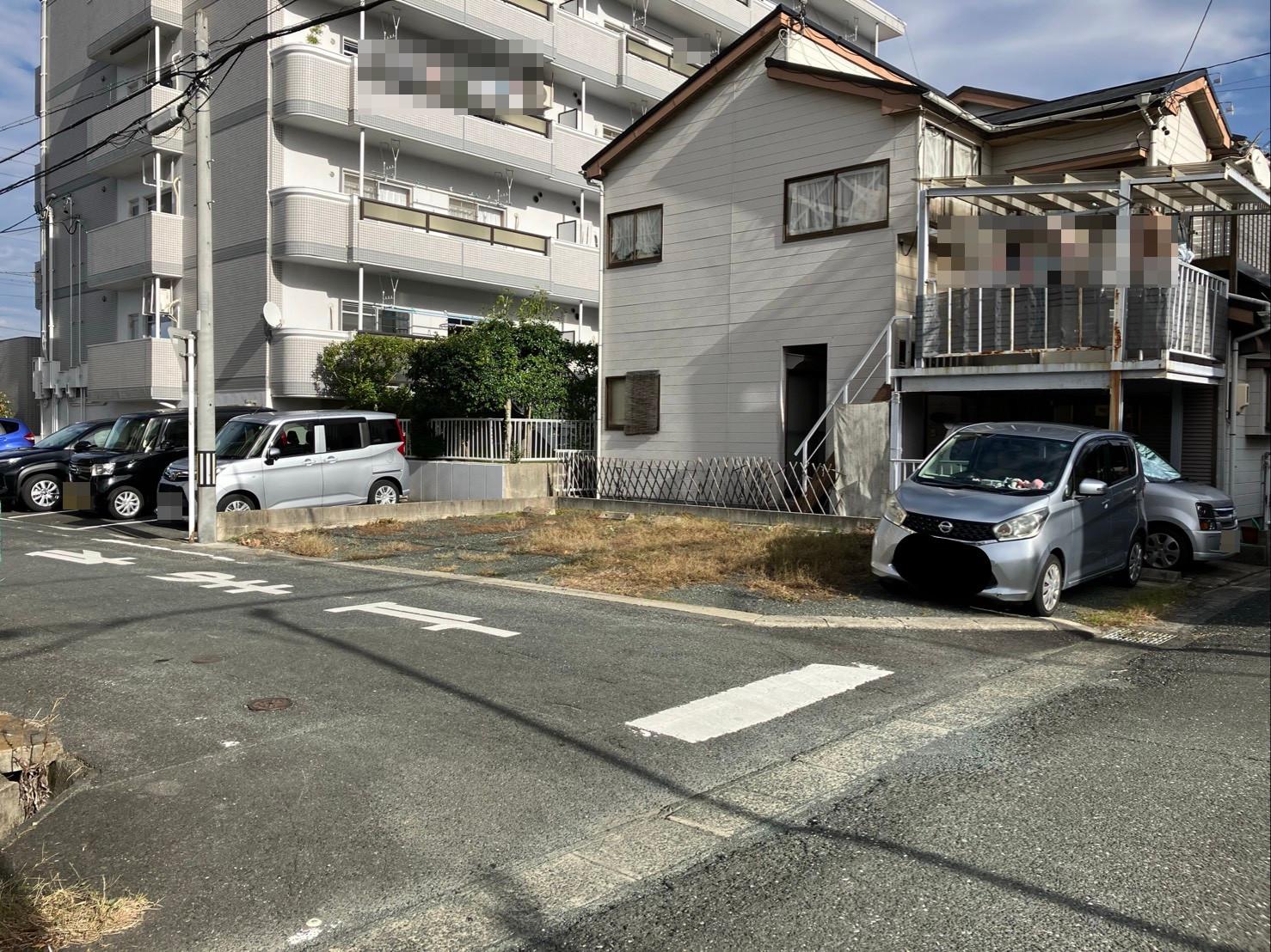 井原駐車場の外観・駐車場イメージ1枚目