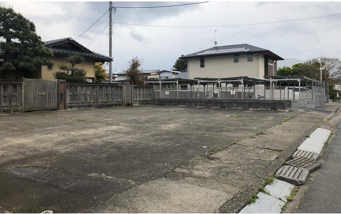 新荘３丁目駐車場の外観・駐車場イメージ2枚目