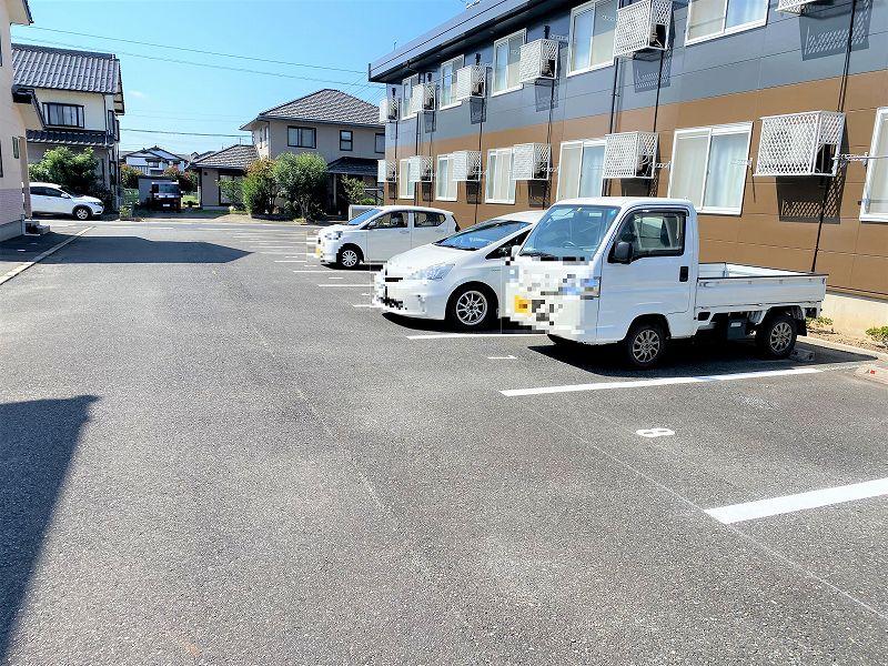 ジャスミン(22986)の外観・駐車場イメージ2枚目