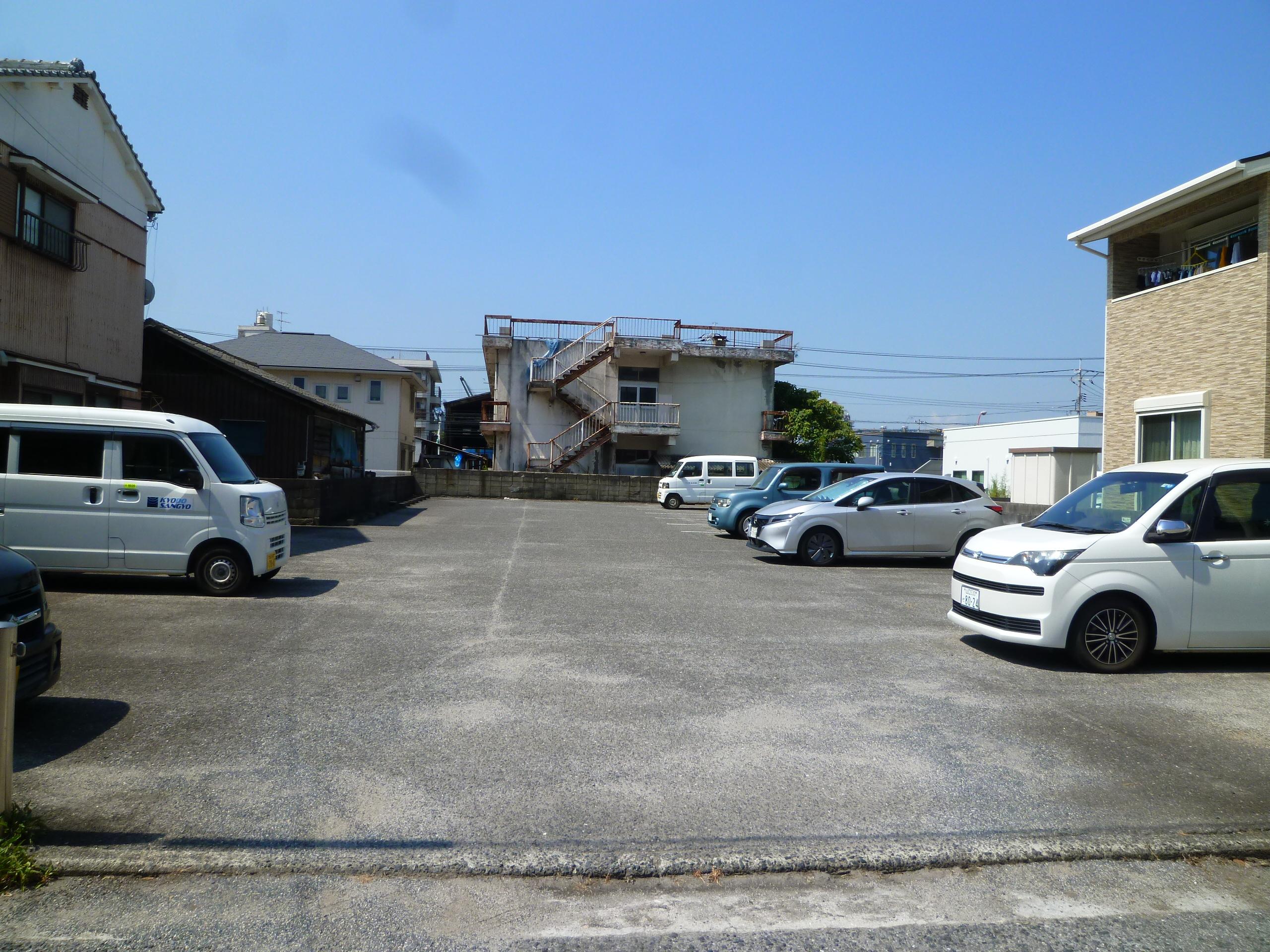 ごんげん駐車場の外観・駐車場イメージ3枚目