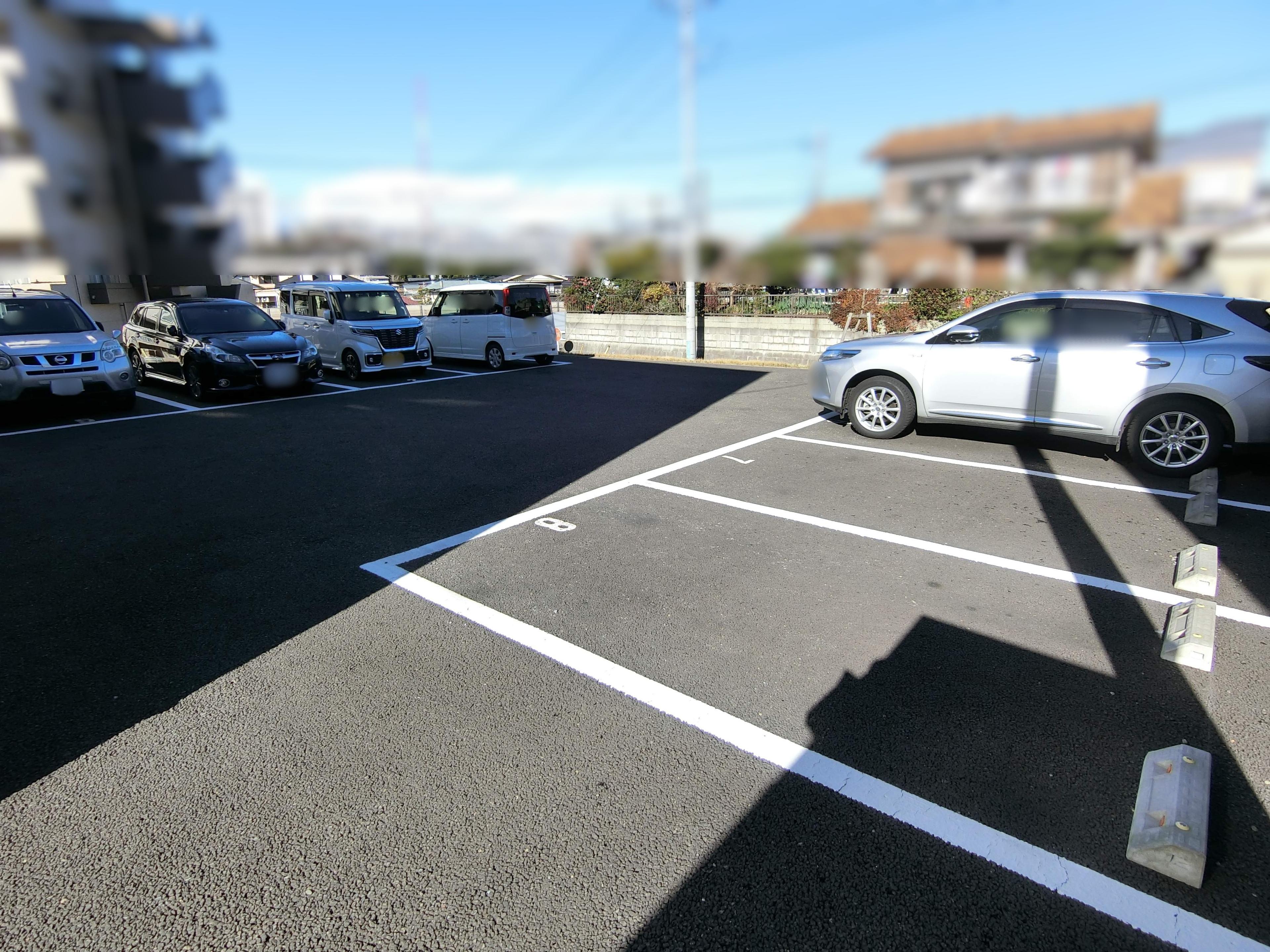 リブリ・THE GATEの外観・駐車場イメージ1枚目