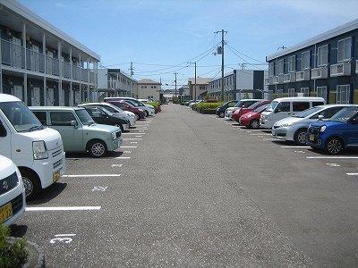 南国２番館(19004)の外観・駐車場イメージ1枚目