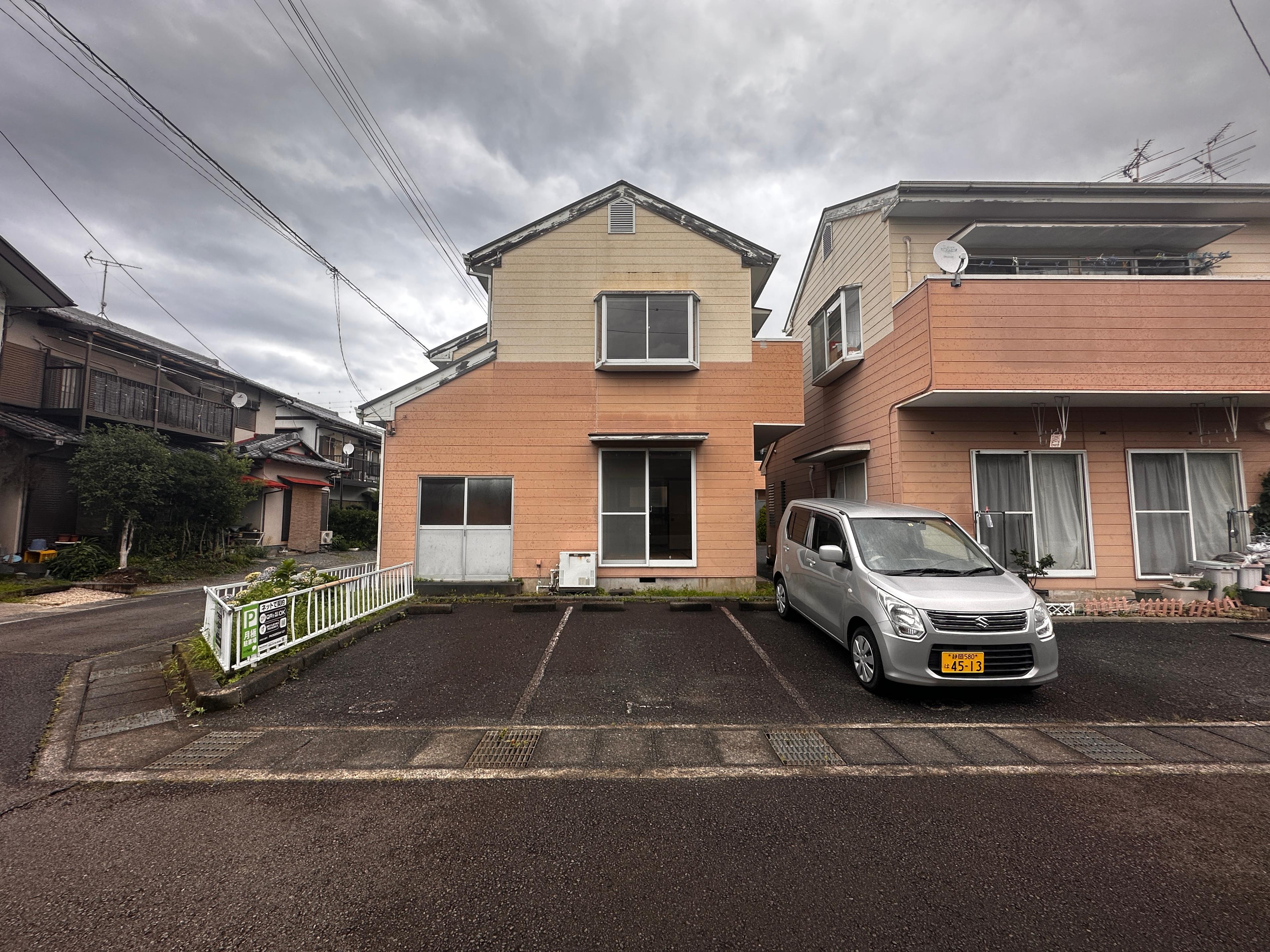 PD内野メゾネット駐車場の外観・駐車場イメージ1枚目