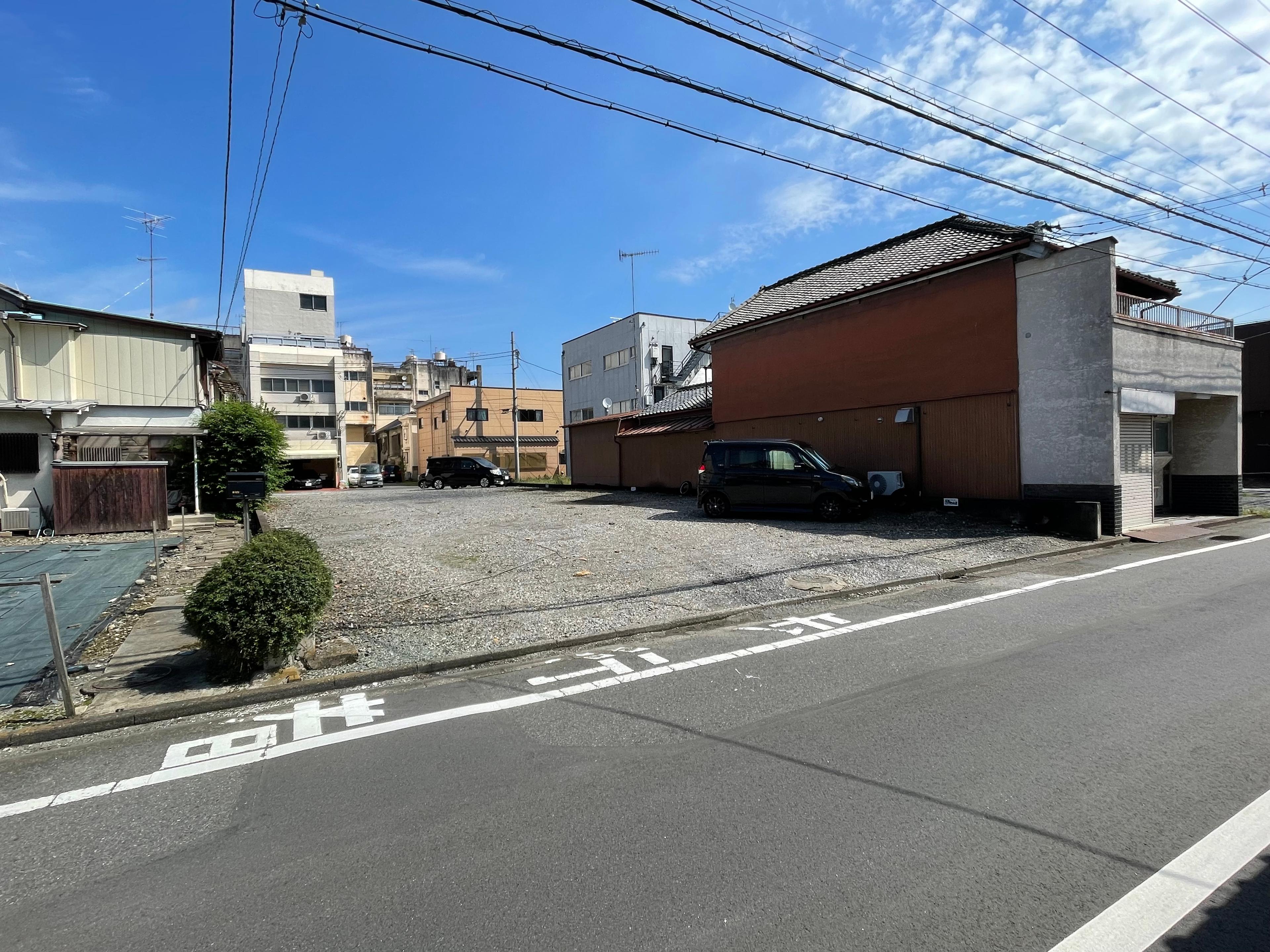 平塚パーキングの外観・駐車場イメージ2枚目