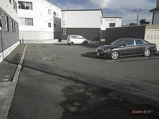 リベェールⅡ(30456)の外観・駐車場イメージ1枚目