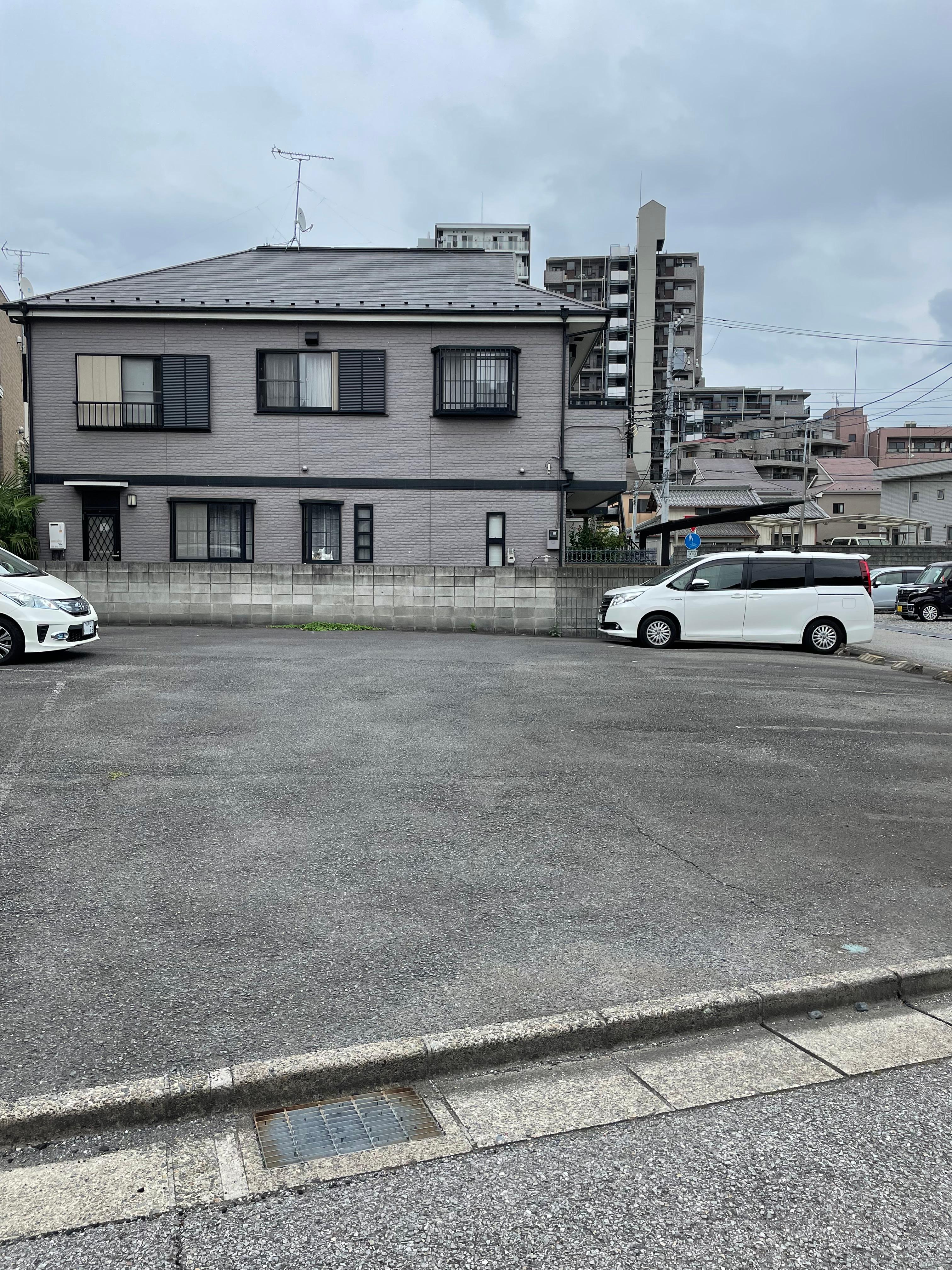 ＳＴパーキングの外観・駐車場イメージ2枚目