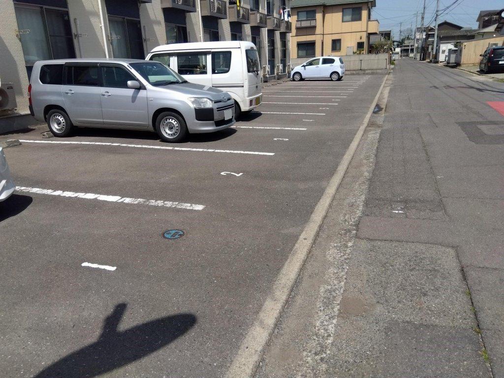 グロワール(47898)の外観・駐車場イメージ1枚目