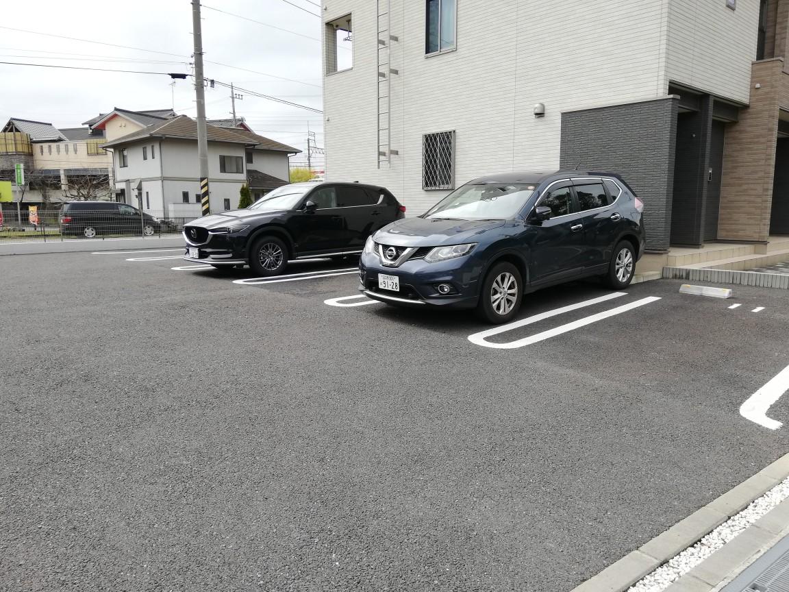 プロムナード貝塚公園1，2の外観・駐車場イメージ3枚目