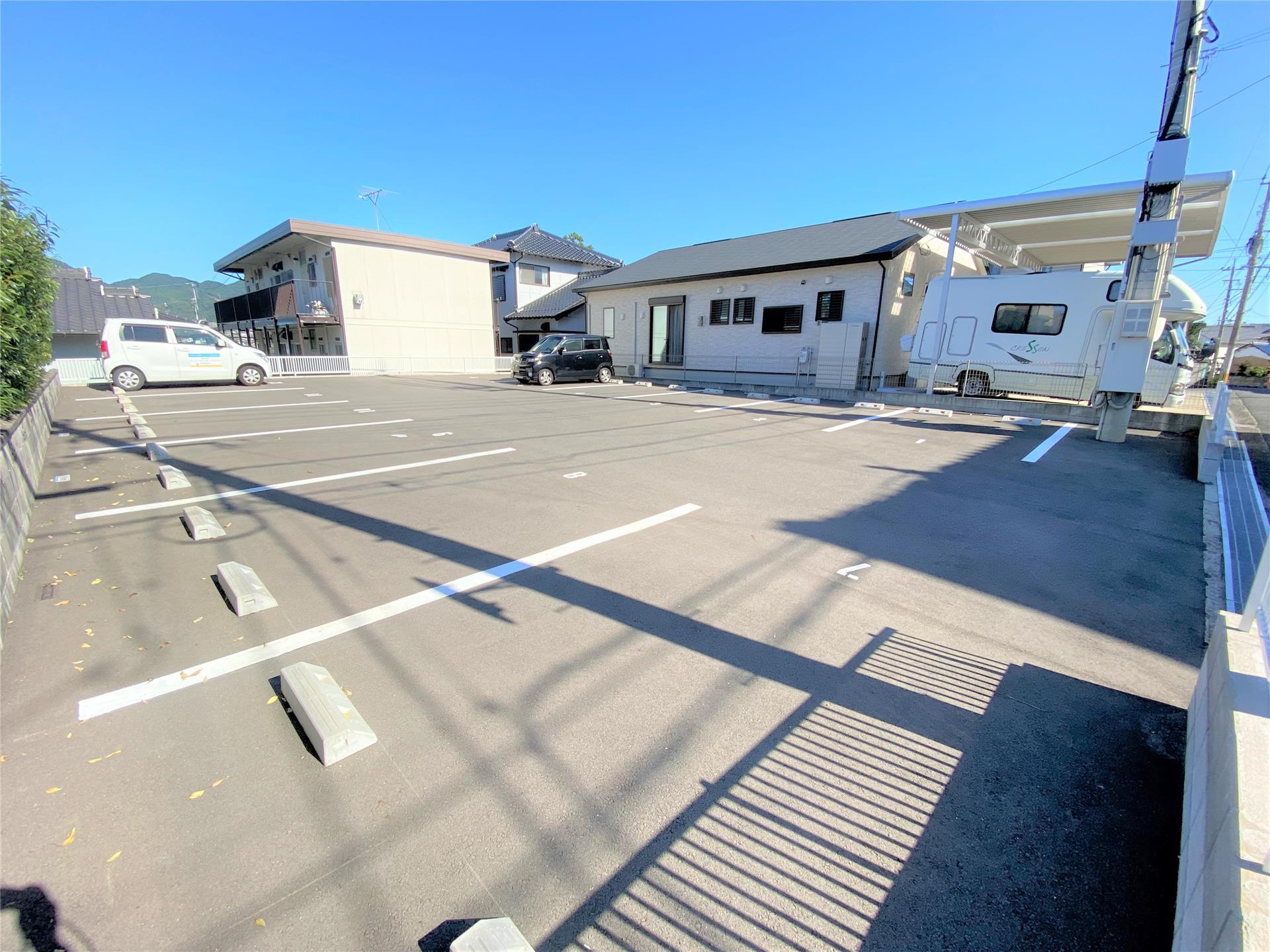 ジョイフルカトレアパーキングの外観・駐車場イメージ3枚目