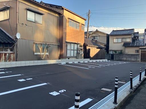 芳斉2丁目パーキングの外観・駐車場イメージ2枚目