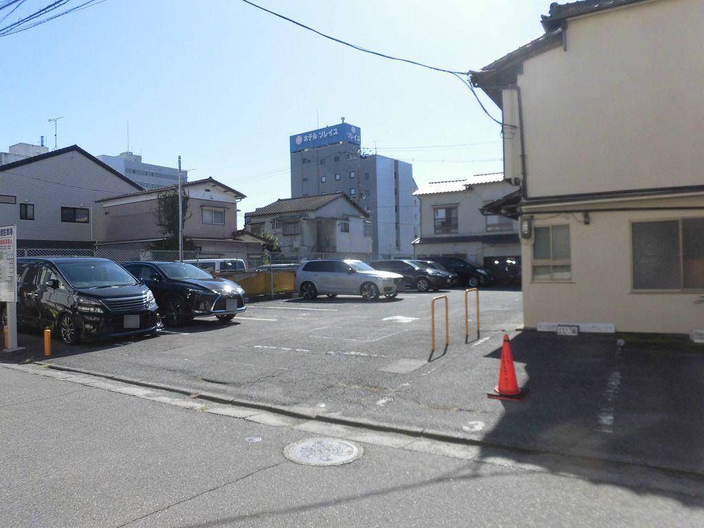 近藤駐車場の外観・駐車場イメージ1枚目