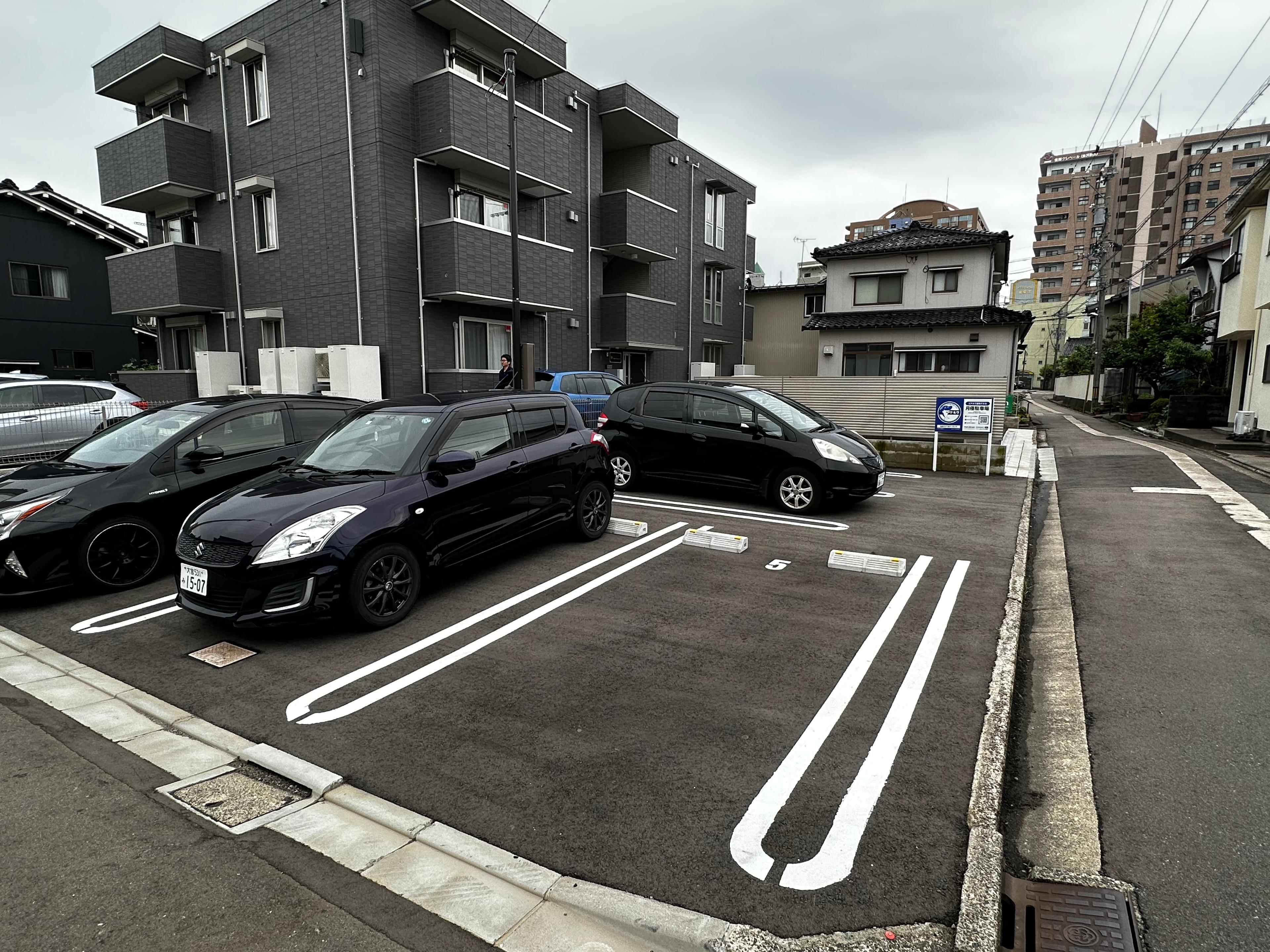 北安江２丁目パーキングの外観・駐車場イメージ2枚目