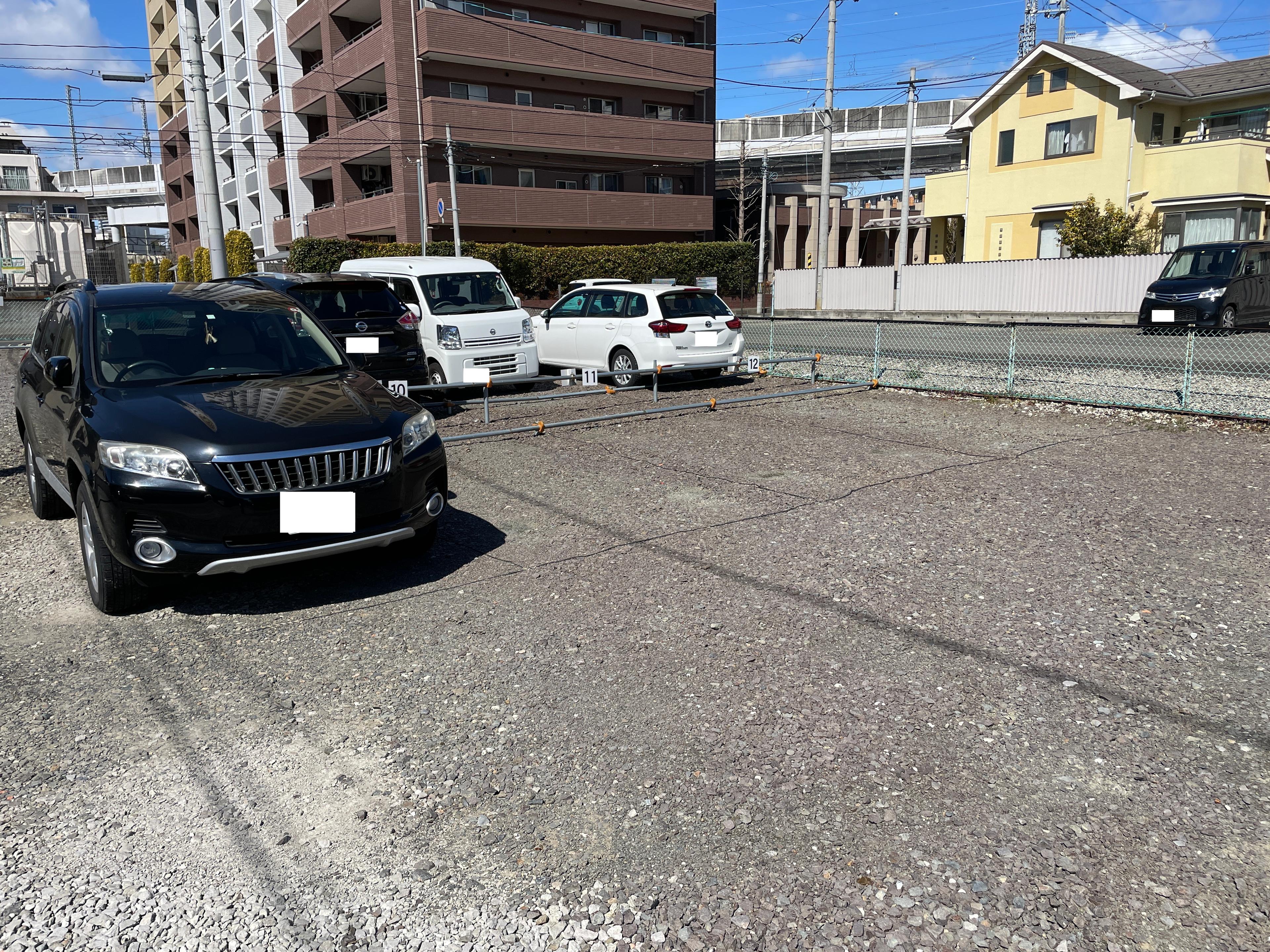 松栄小田原第３駐車場の外観・駐車場イメージ2枚目
