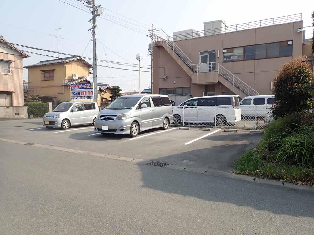 春日町東海パーク24の外観・駐車場イメージ2枚目