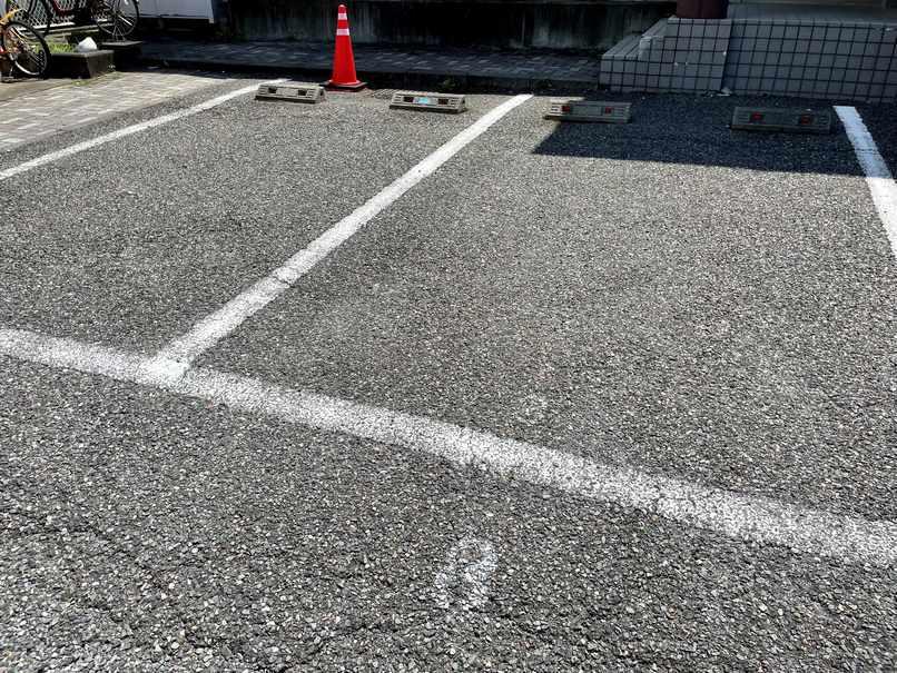 グローリー(15177)の外観・駐車場イメージ1枚目