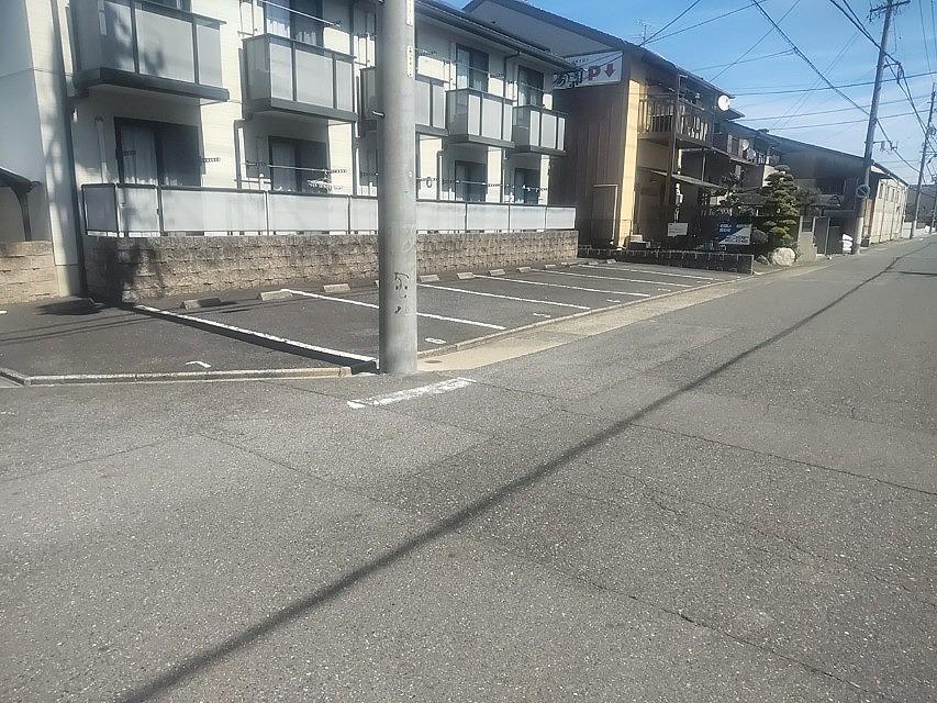 FKレクサスS・Kの外観・駐車場イメージ1枚目