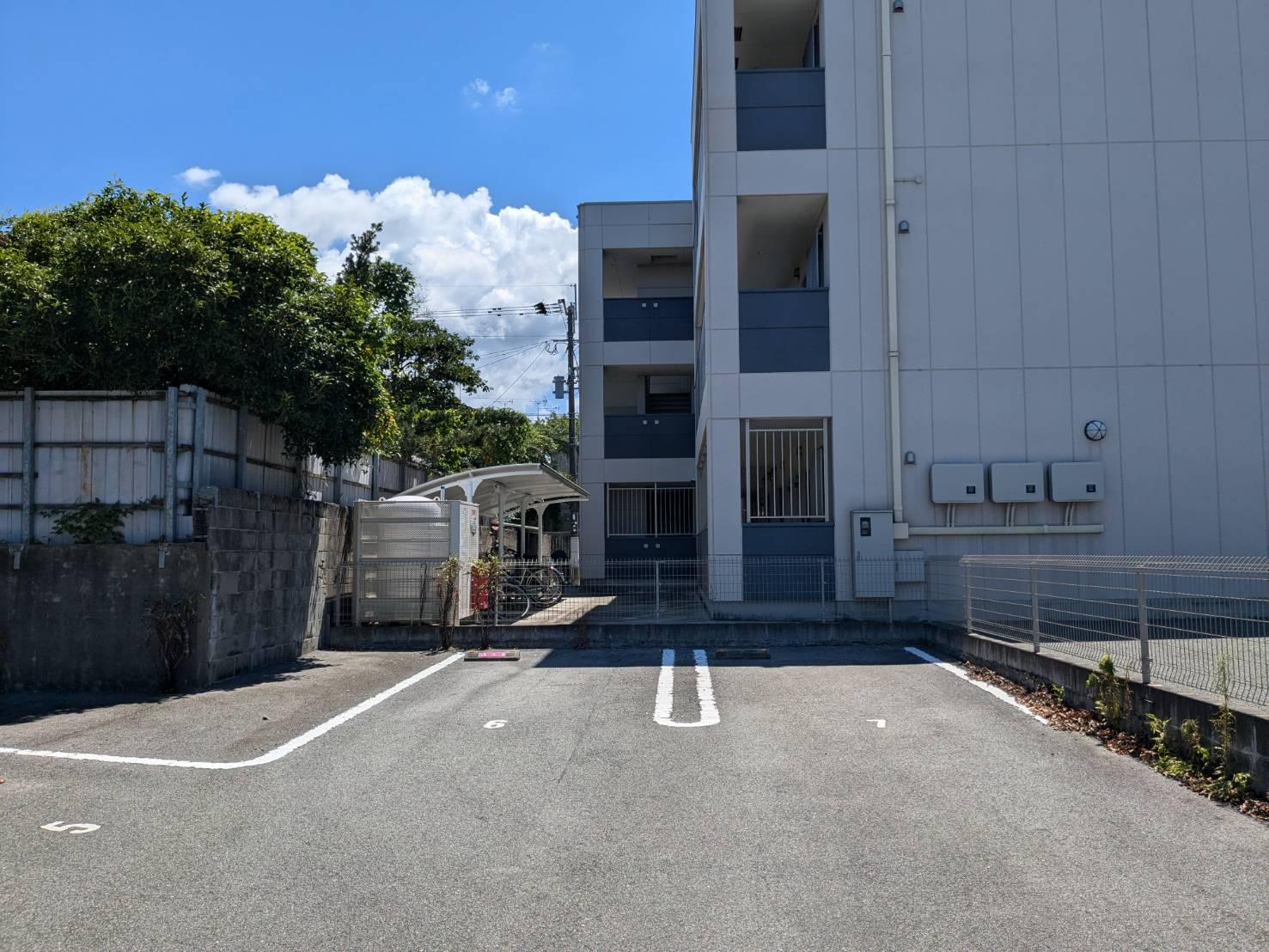 オータムパーキングの外観・駐車場イメージ3枚目