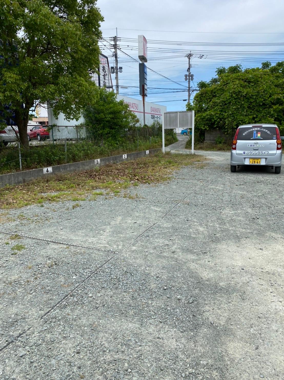 藤田町QM月極駐車場の外観・駐車場イメージ1枚目