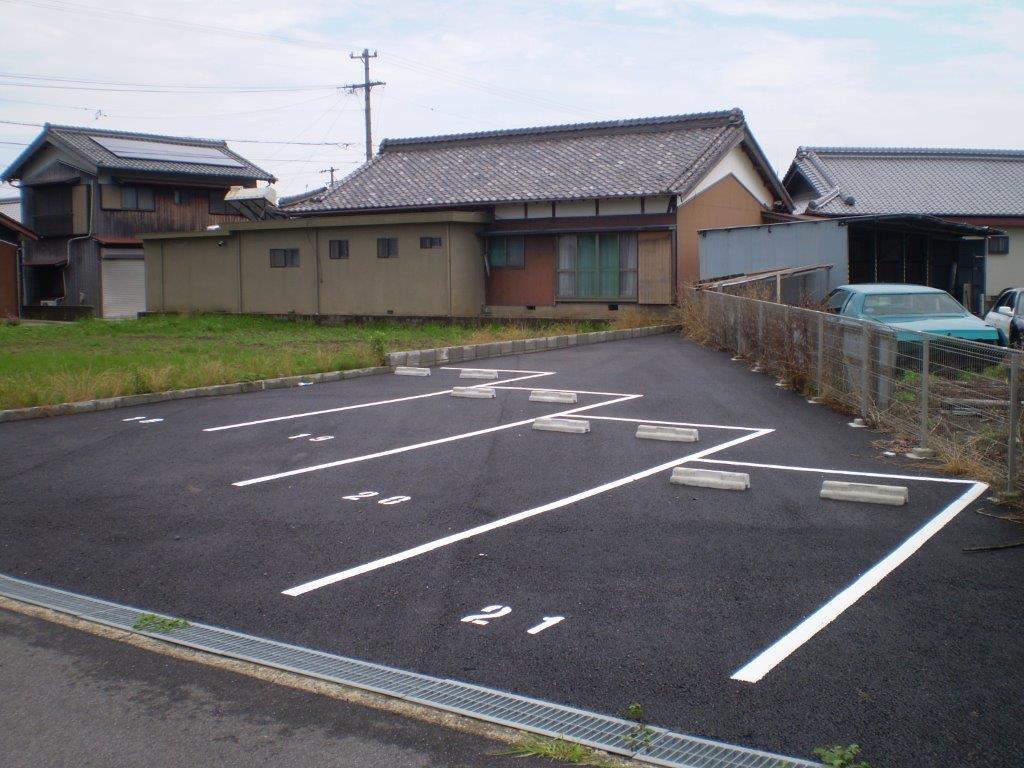 エル・レマンソ (G)の外観・駐車場イメージ3枚目