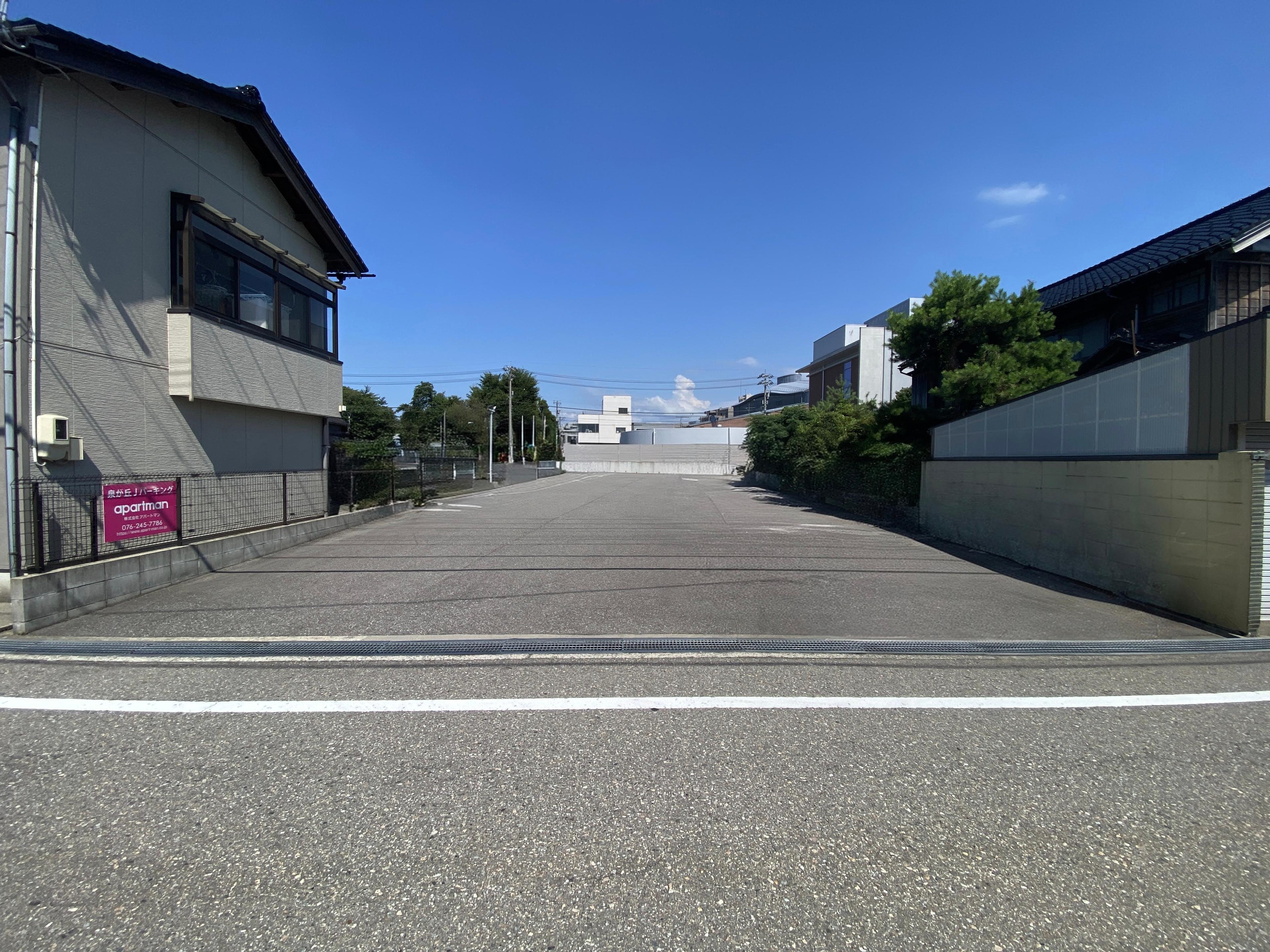 泉が丘Ｊパーキングの外観・駐車場イメージ1枚目