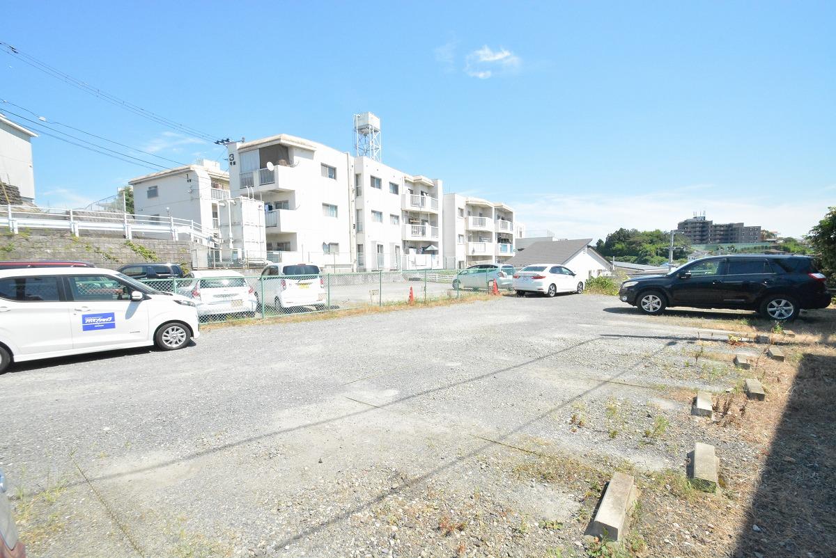 小松島4丁目駐車場の外観・駐車場イメージ2枚目