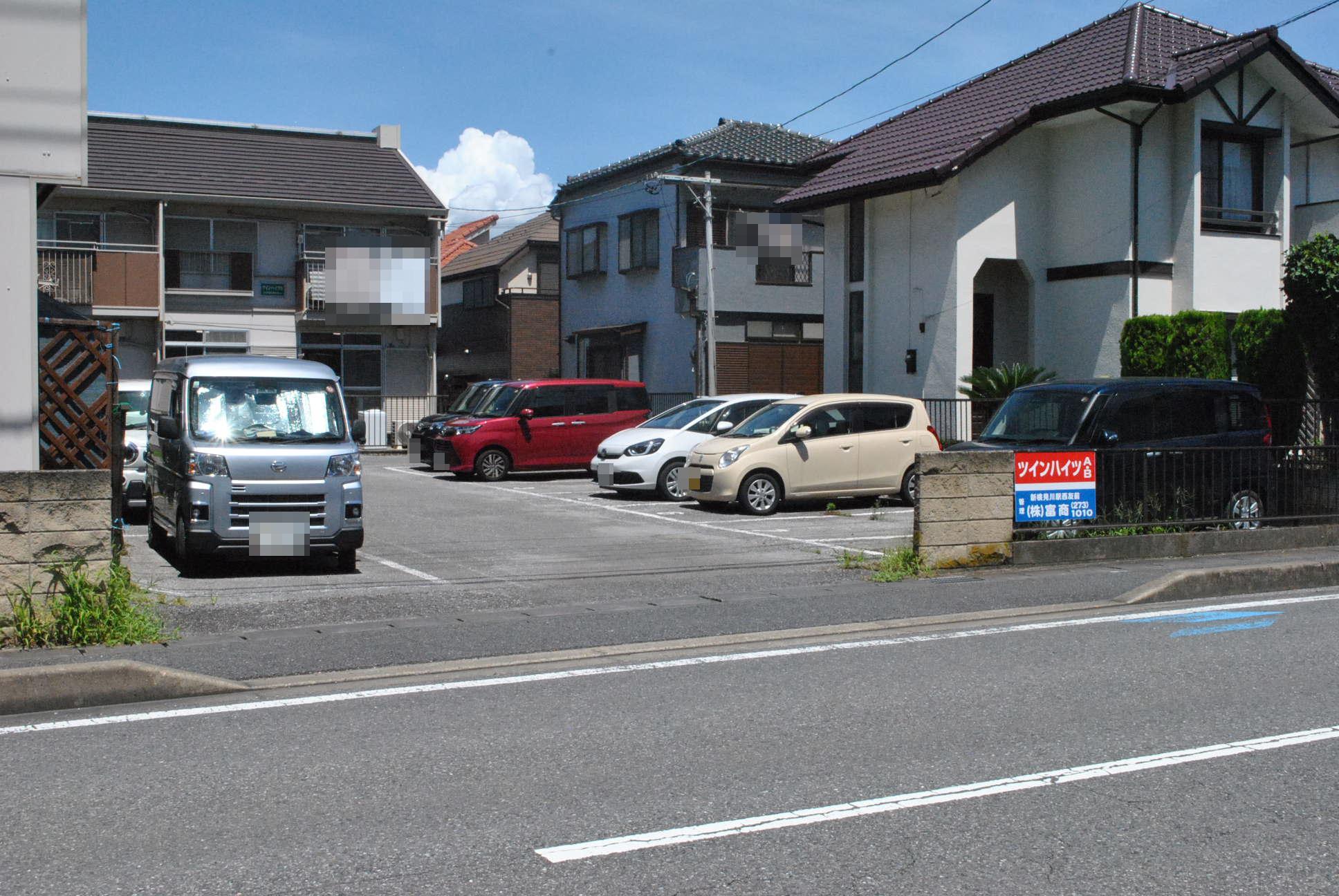 ツインハイツ駐輪場の外観・駐車場イメージ1枚目