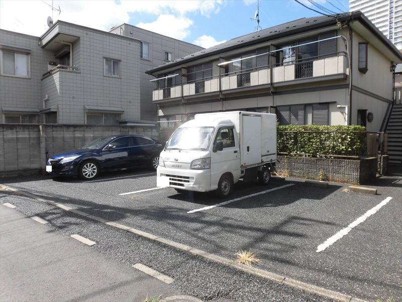 ｻﾝﾊｲﾂｴﾉﾓﾄ駐車場の外観・駐車場イメージ3枚目