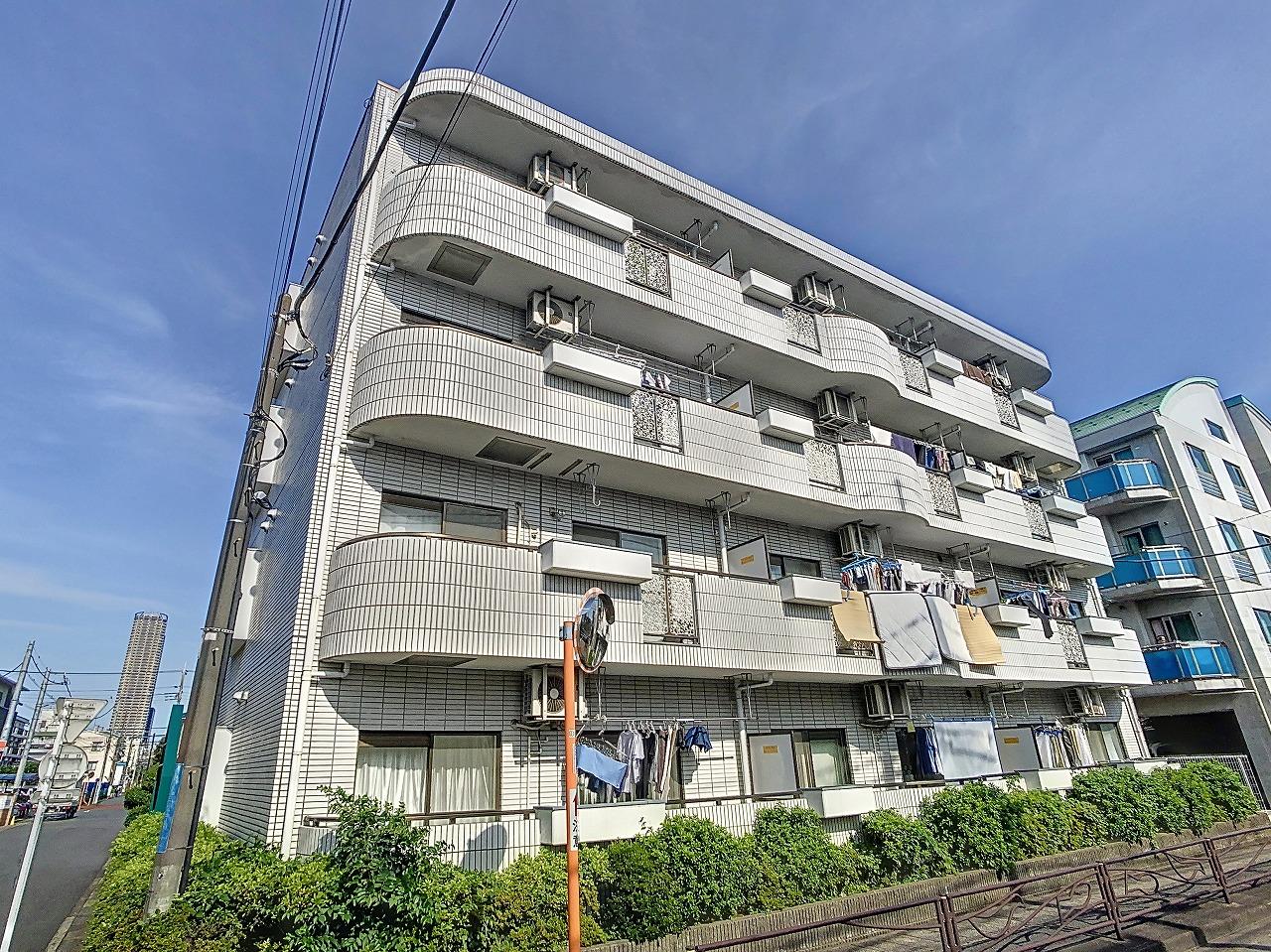 ハイツフローレンス駐車場の外観・駐車場イメージ1枚目