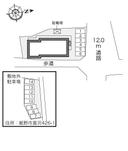 富沢(24260)の駐車場