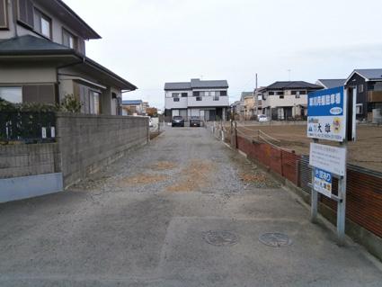 草川月極駐車場の外観・駐車場イメージ2枚目