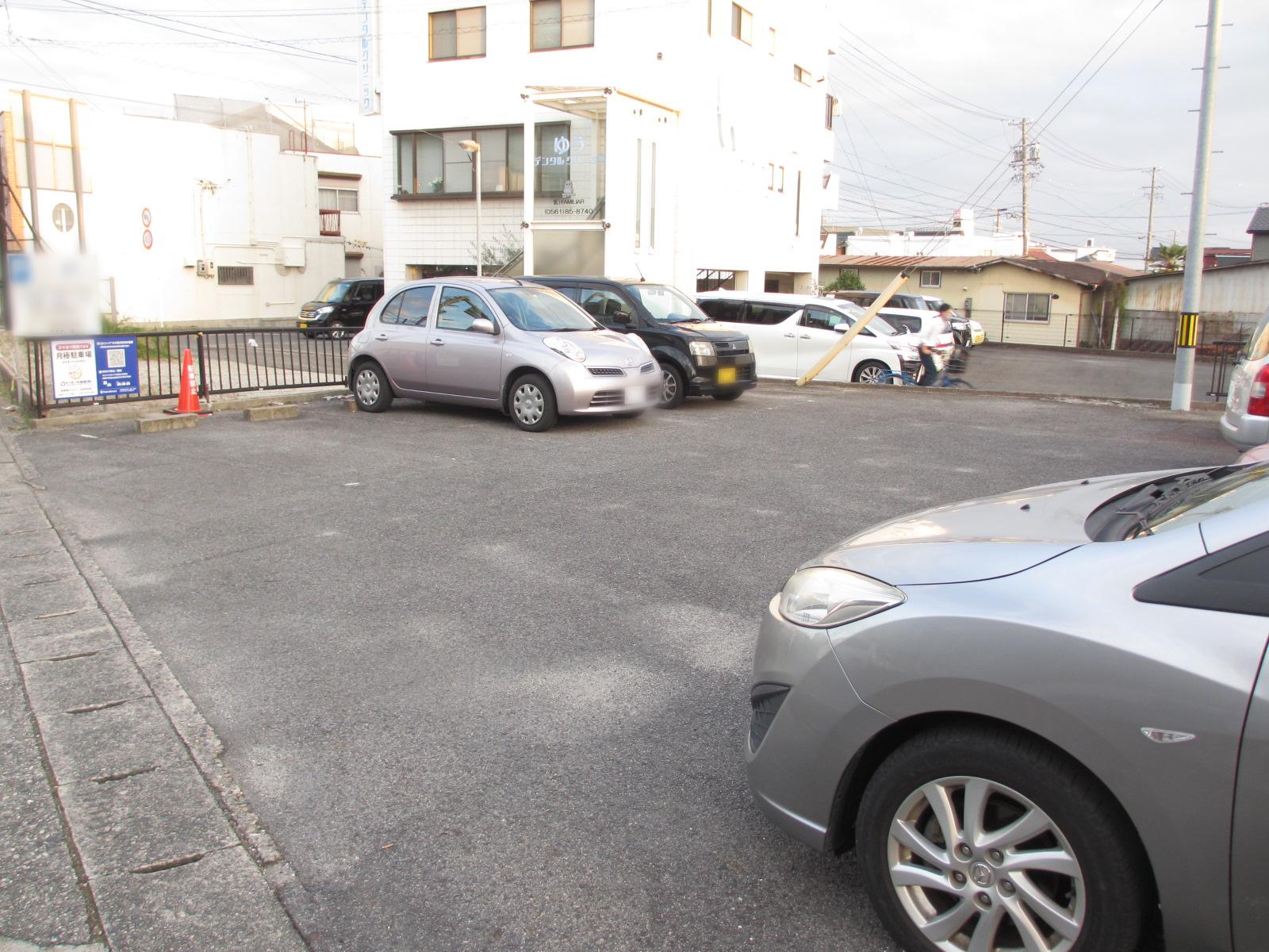 三郷町角田（稲垣）駐車場の外観・駐車場イメージ1枚目