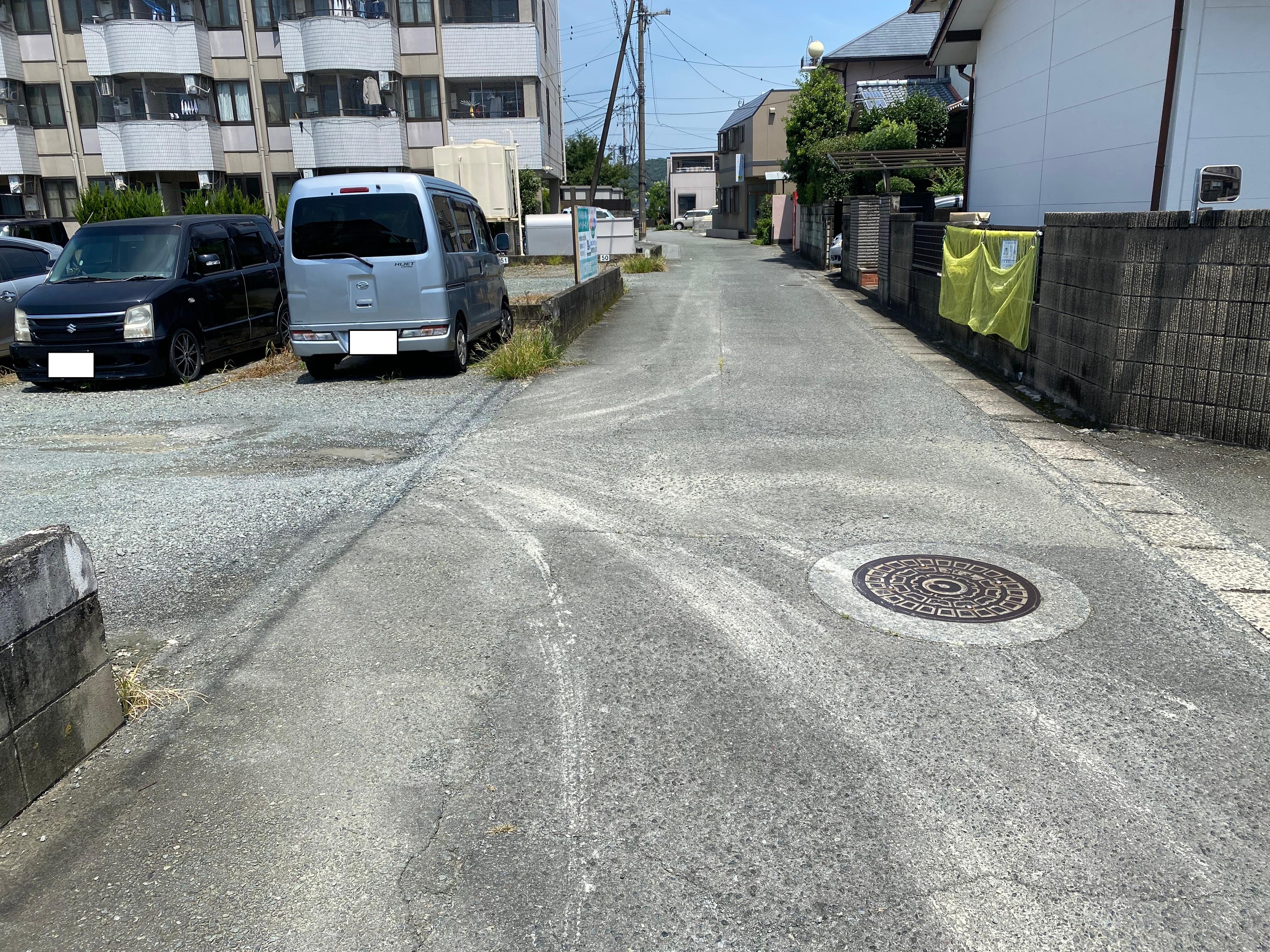 ハイウッドパーキングの外観・駐車場イメージ2枚目