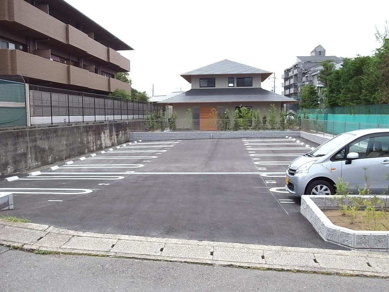ＫＲＥパーキングの外観・駐車場イメージ1枚目