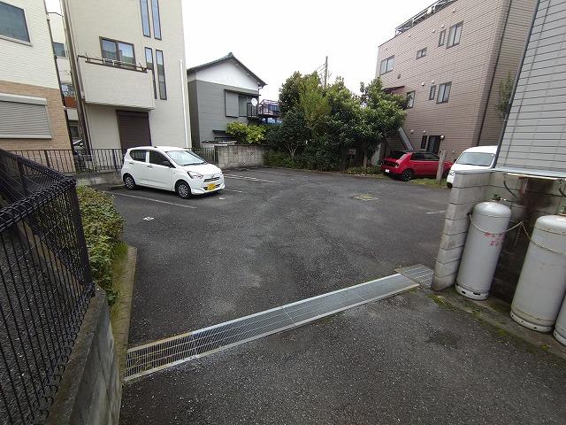 ラフォーレⅢ(10780)の外観・駐車場イメージ1枚目
