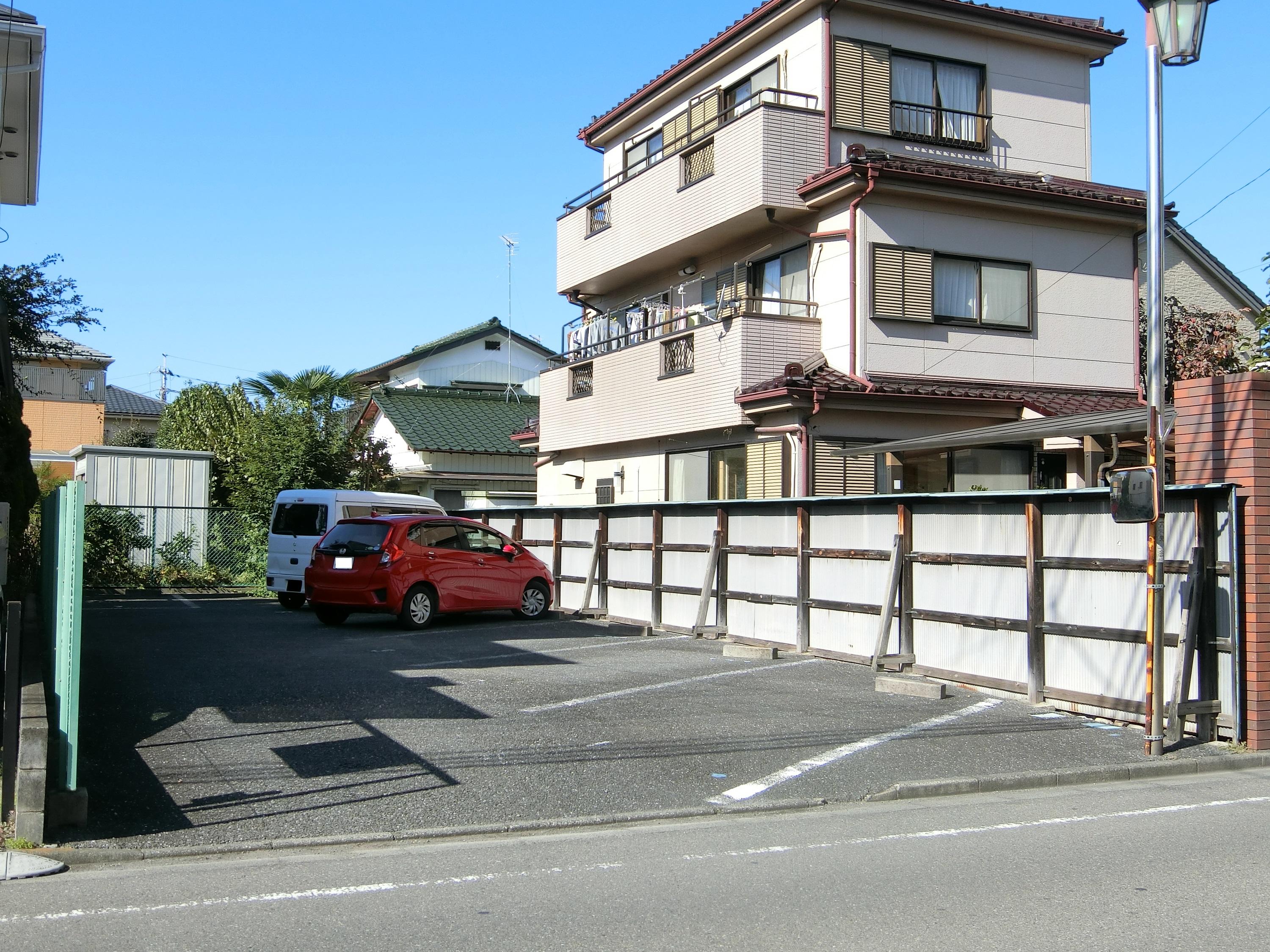 パーキング三光町4の外観・駐車場イメージ1枚目