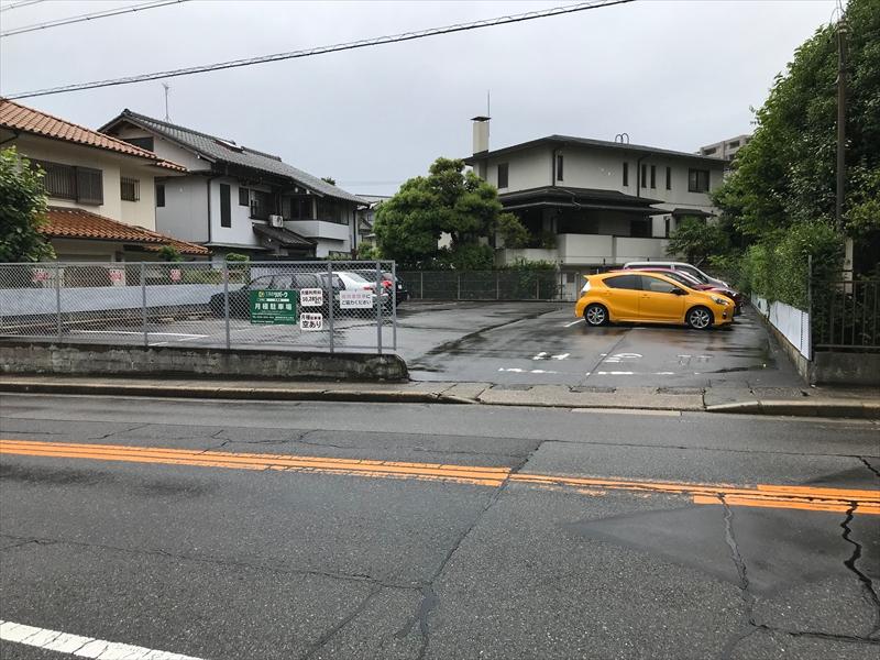 紅葉園の外観・駐車場イメージ1枚目