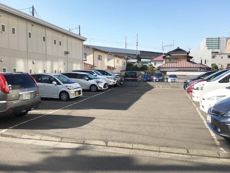 ホットハウス連坊パーキングの外観・駐車場イメージ1枚目
