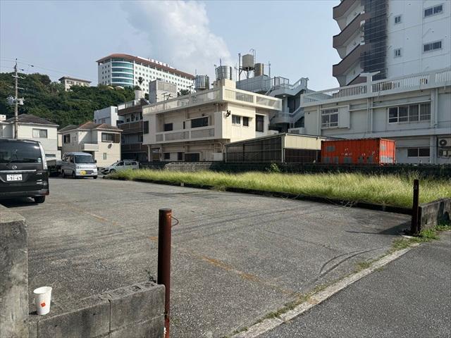 張本駐車場の外観・駐車場イメージ2枚目