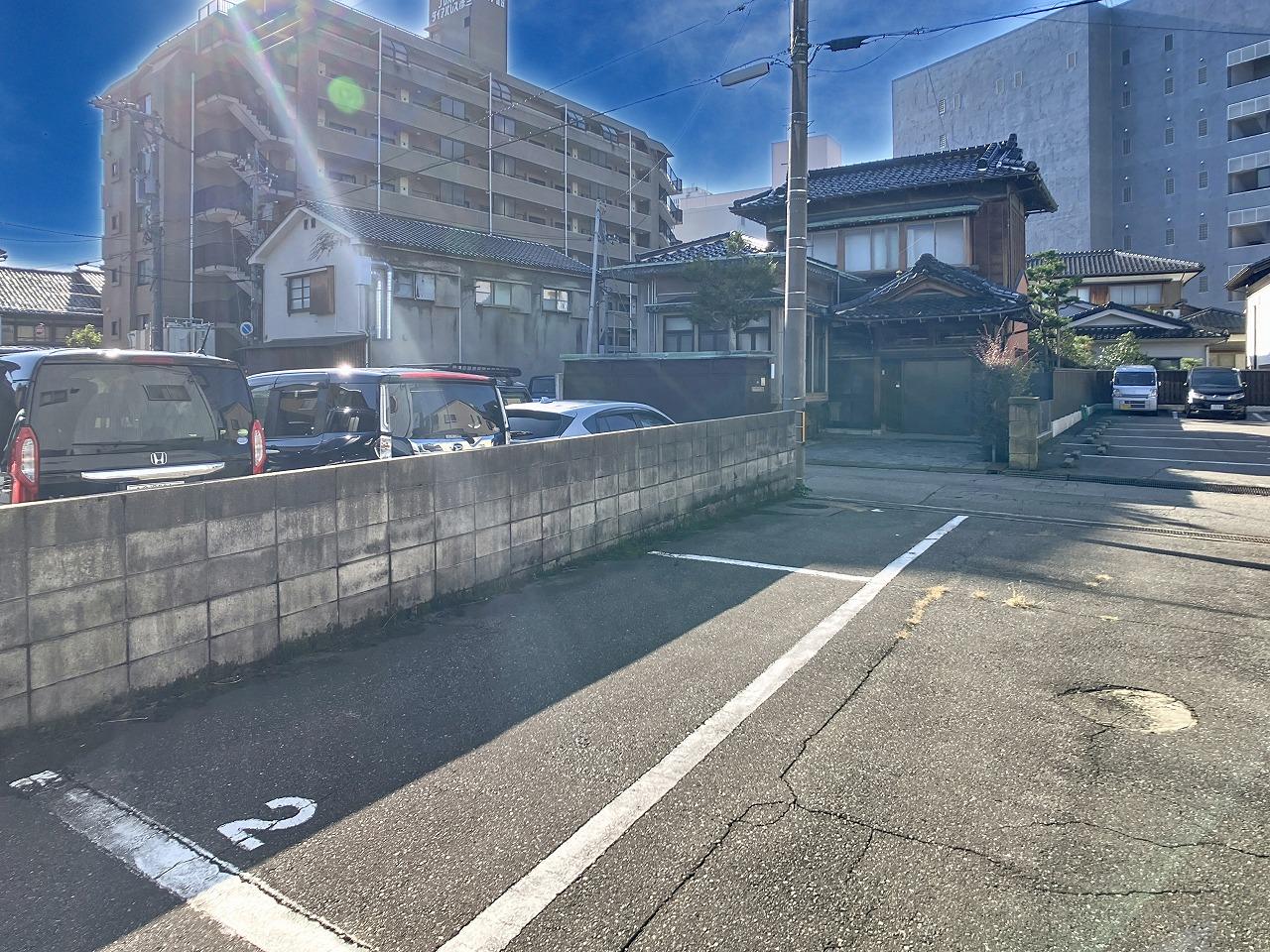 パーキング彦三の外観・駐車場イメージ3枚目