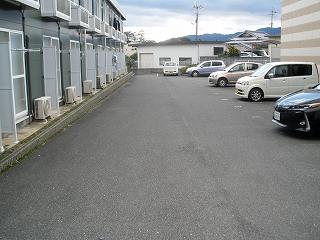 沢田(20091)の外観・駐車場イメージ1枚目
