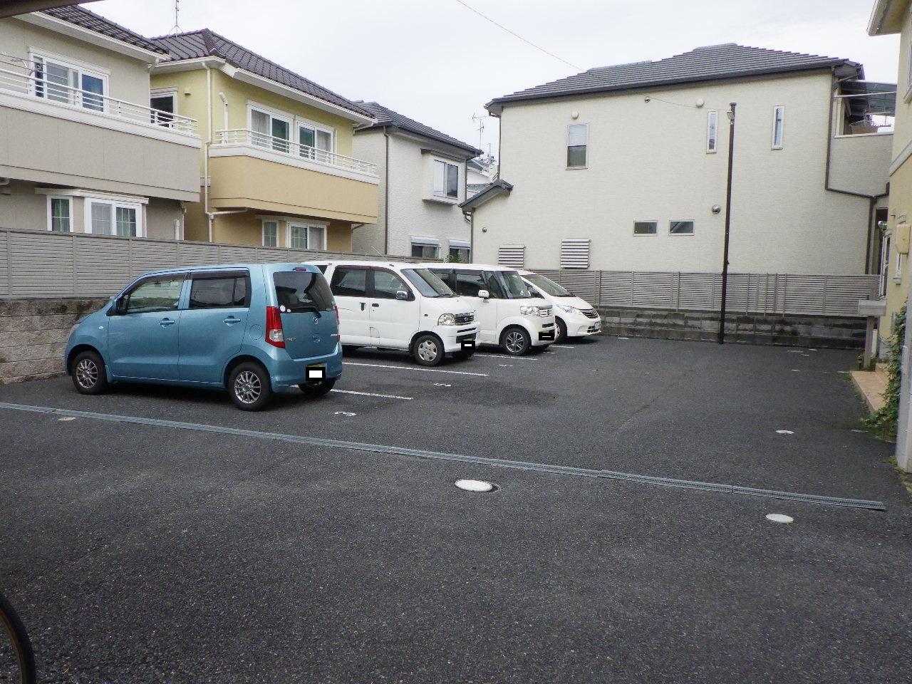 ハピネス長岡の外観・駐車場イメージ2枚目