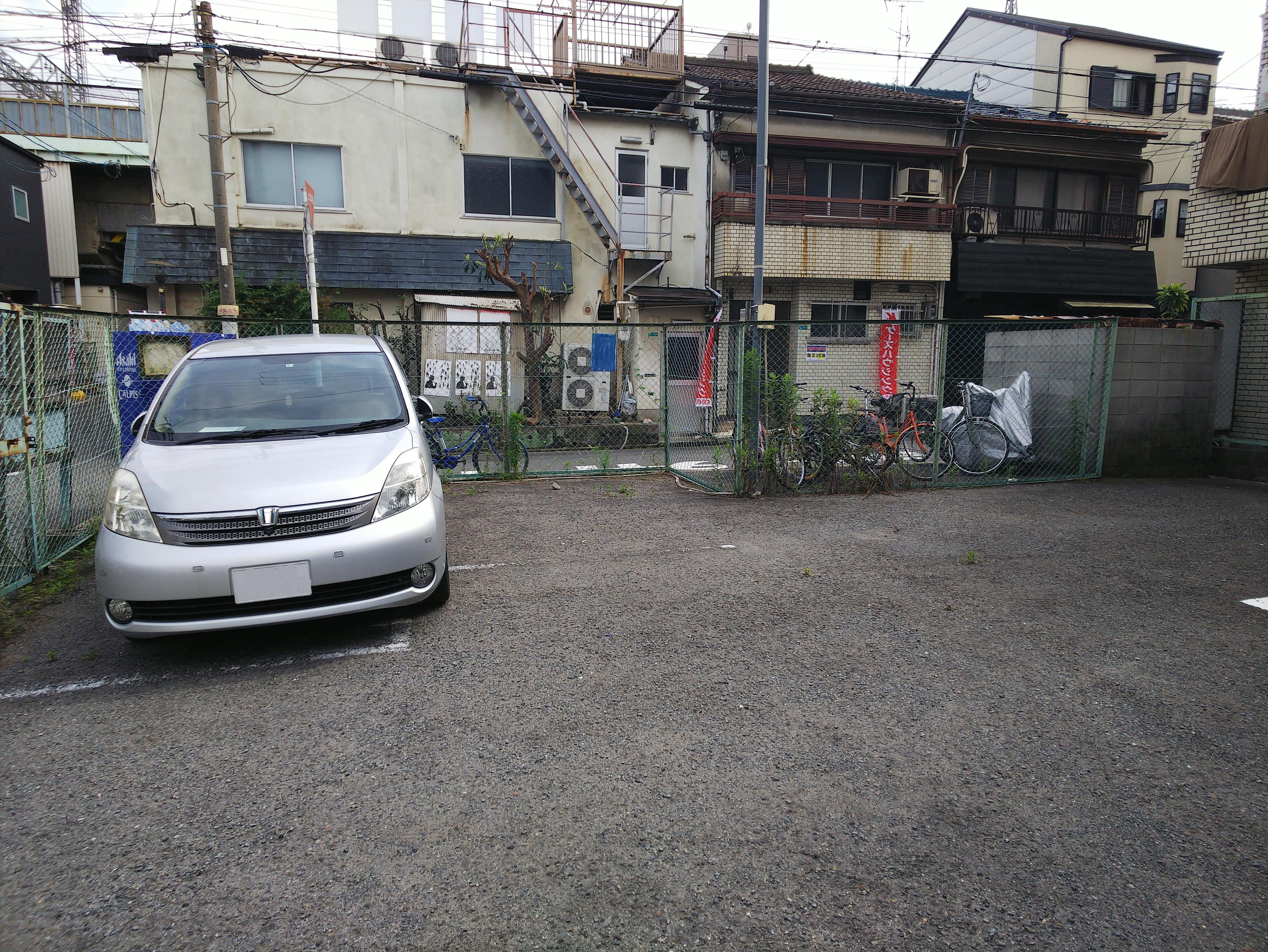 大今里プールの外観・駐車場イメージ3枚目