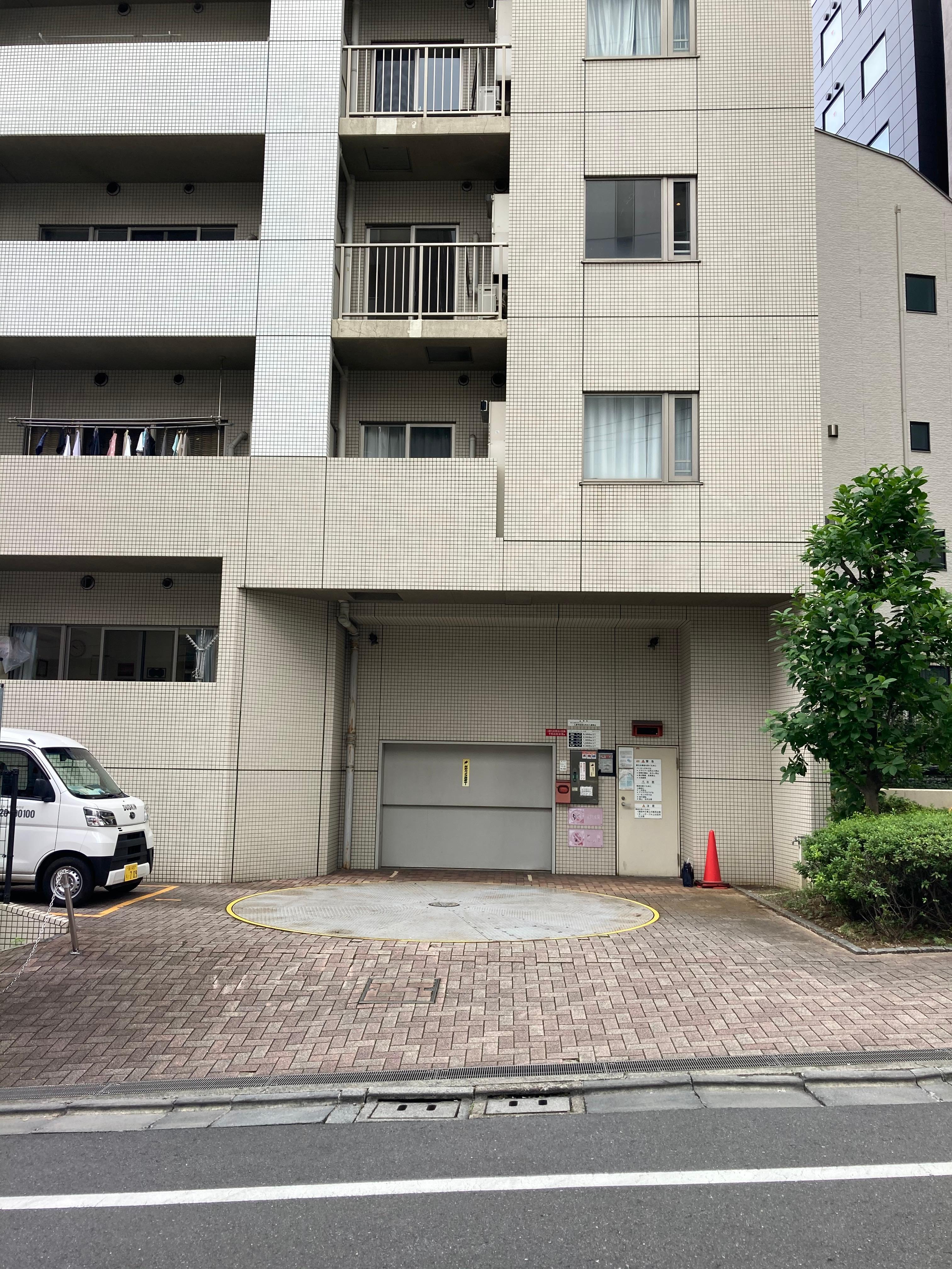TKﾌﾗｯﾂ渋谷駐車場の外観・駐車場イメージ1枚目