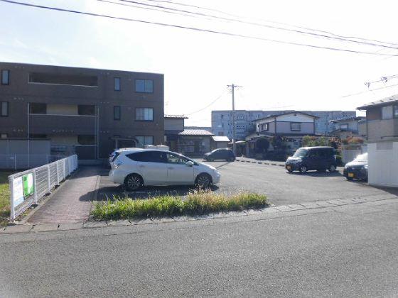 サンパティーク月極駐車場の外観・駐車場イメージ1枚目