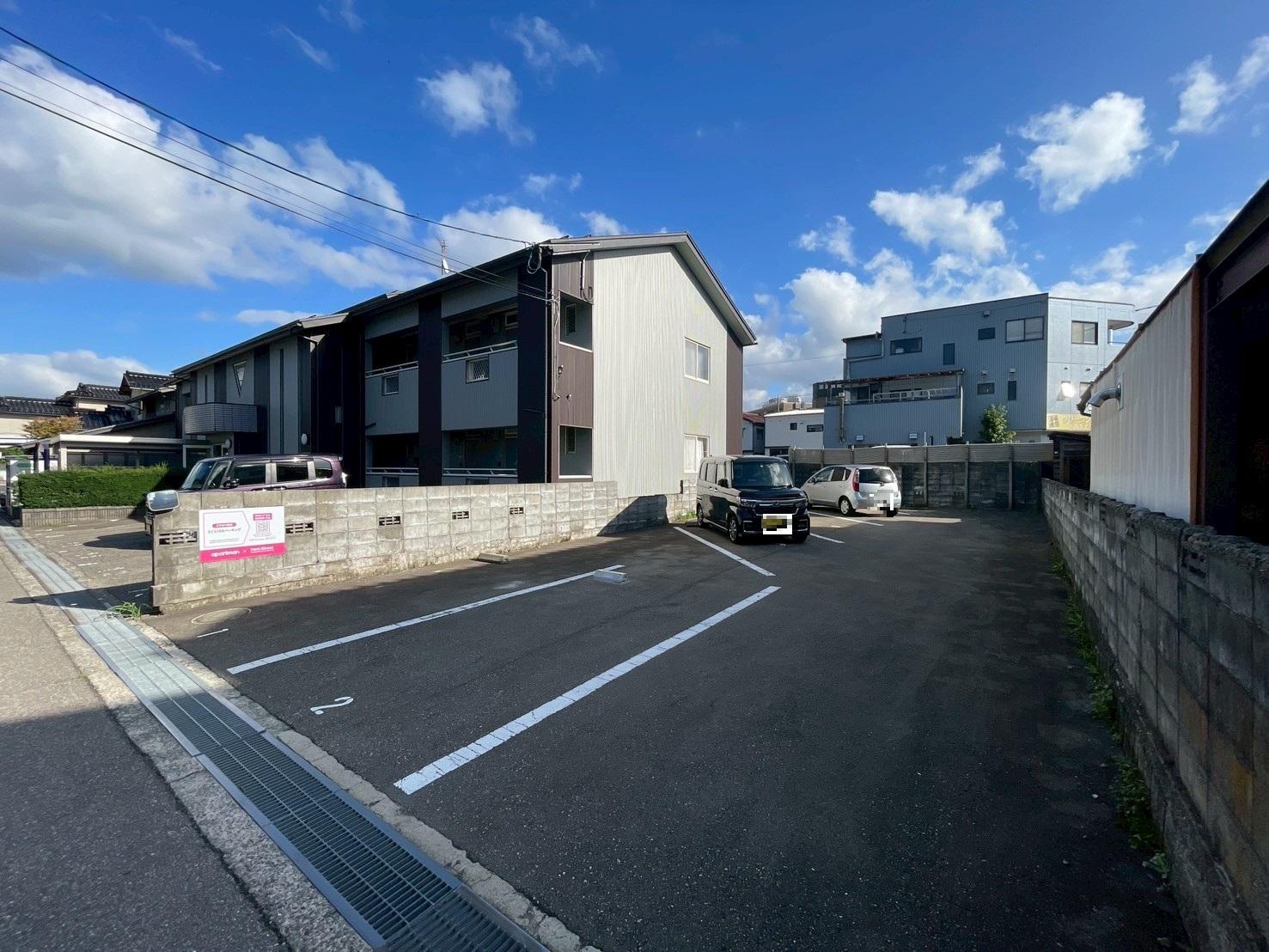 さくら166パーキングの外観・駐車場イメージ1枚目