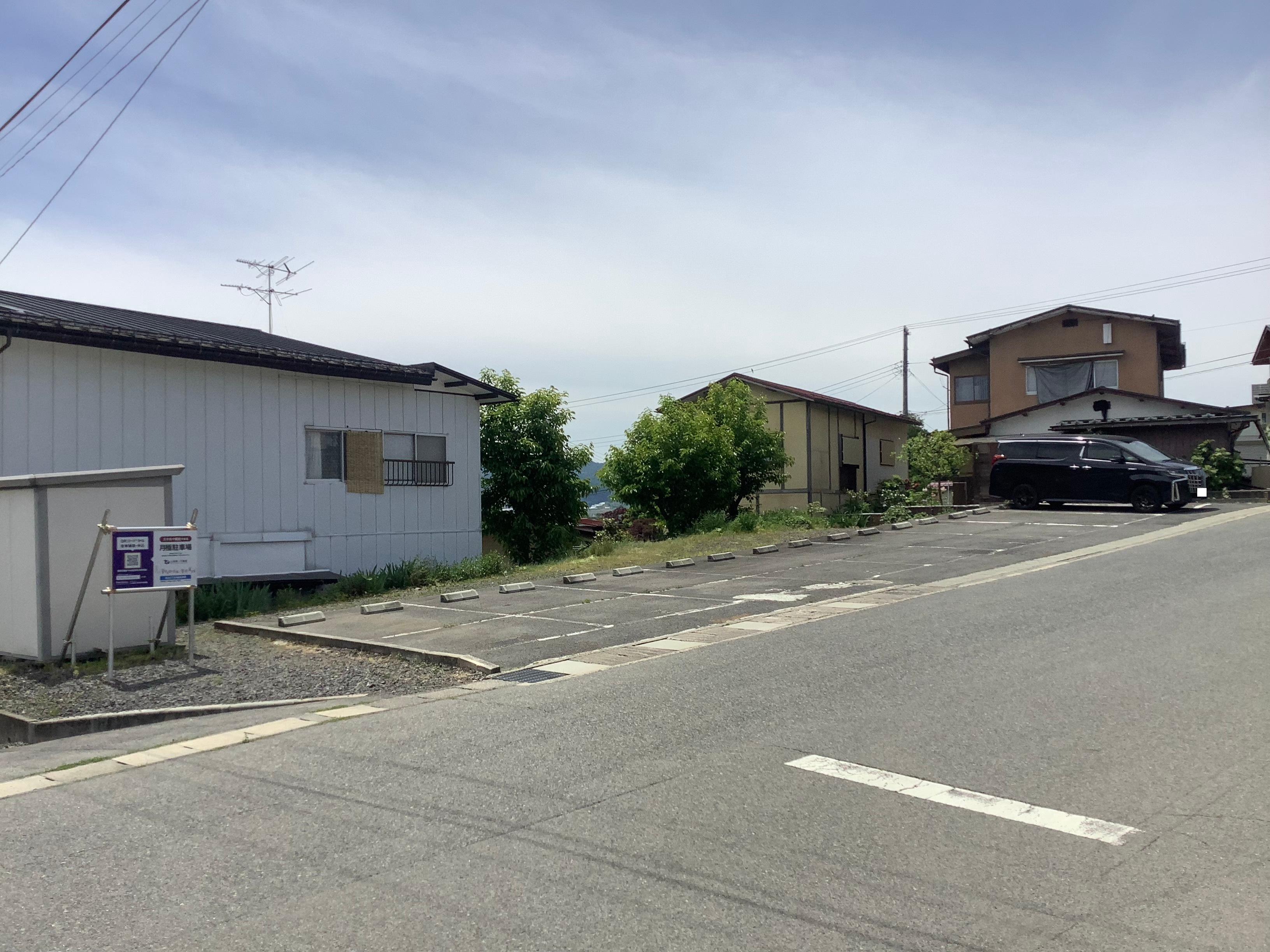 松山２丁目月極駐車場の外観・駐車場イメージ1枚目
