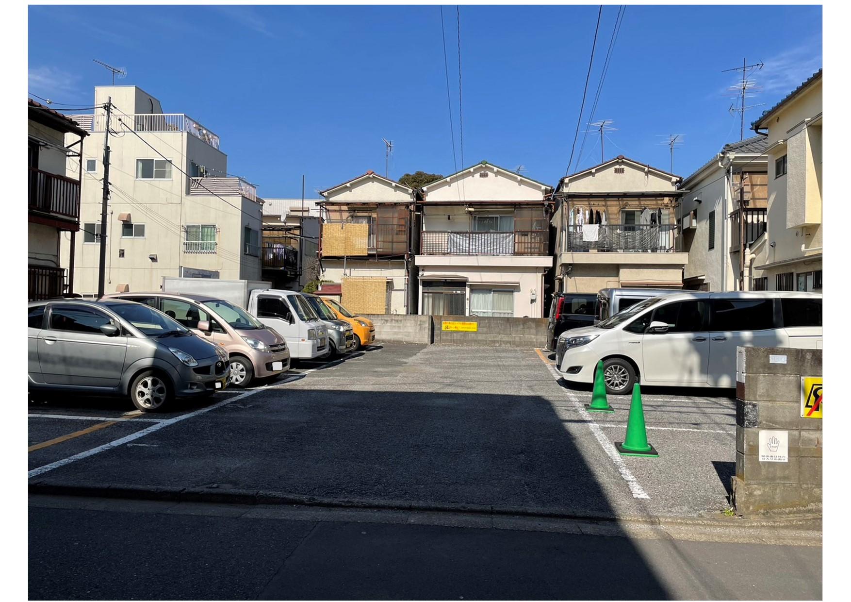 トモユキ東尾久月極駐車場3の外観・駐車場イメージ3枚目