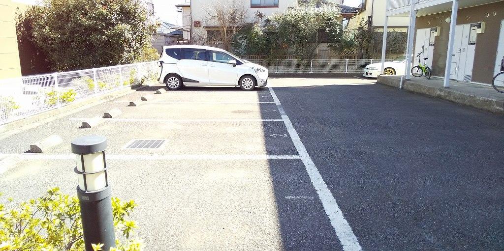 シャルマン(20973)の外観・駐車場イメージ1枚目